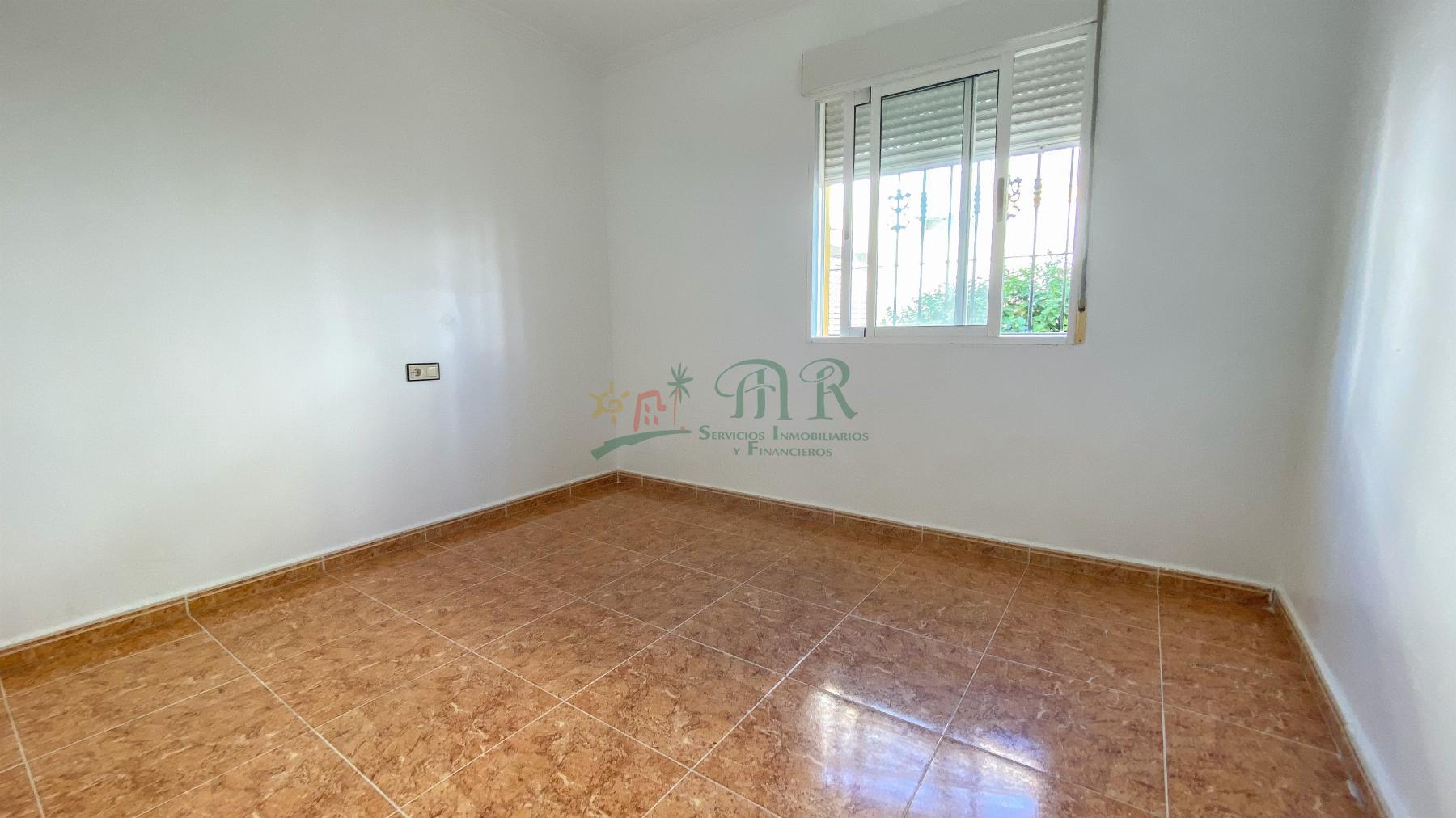 For sale of chalet in San Fulgencio