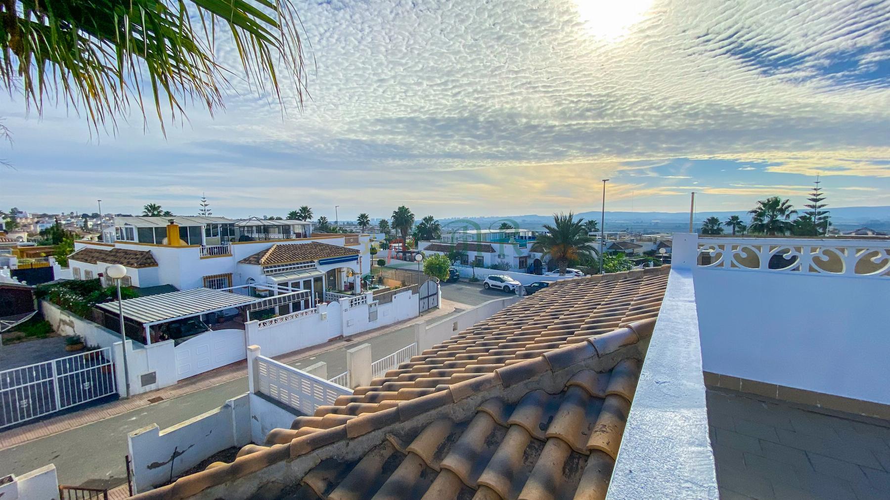 For sale of chalet in San Fulgencio
