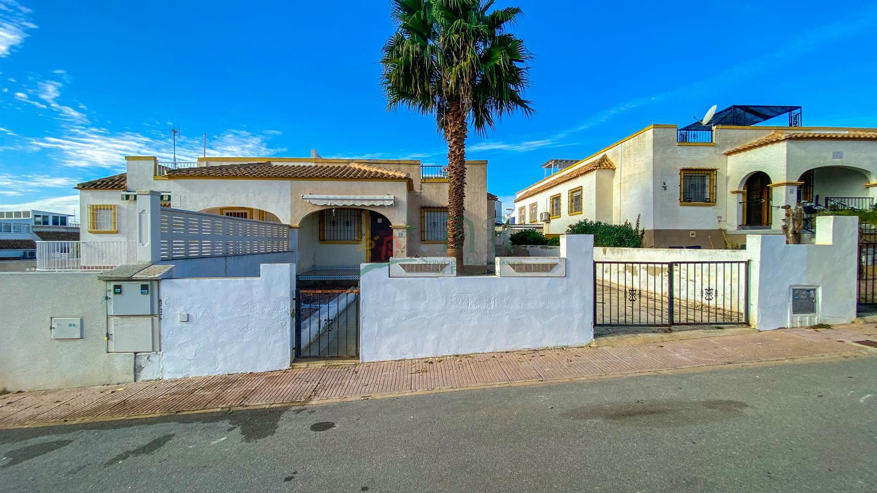 For sale of chalet in San Fulgencio