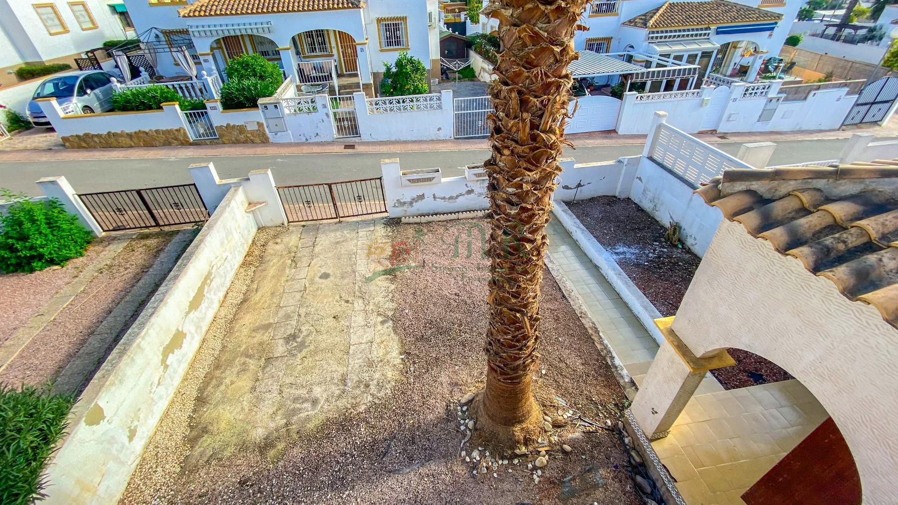 For sale of chalet in San Fulgencio