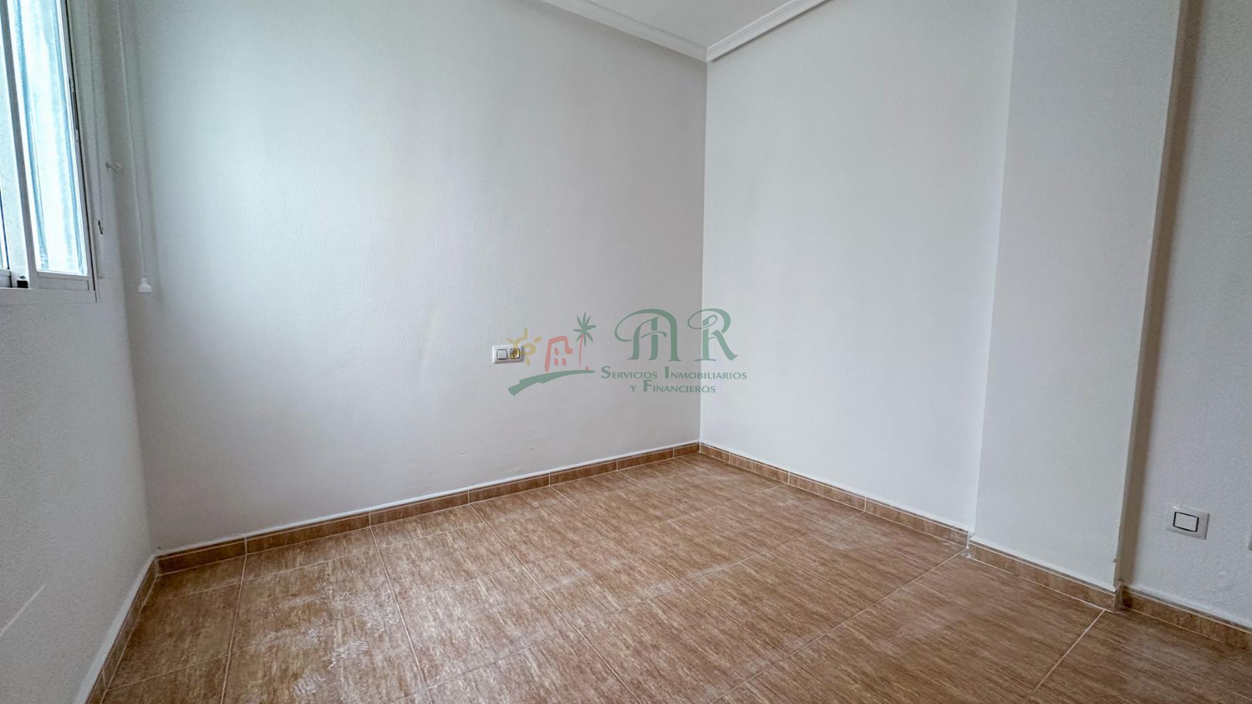 For sale of apartment in Formentera del Segura
