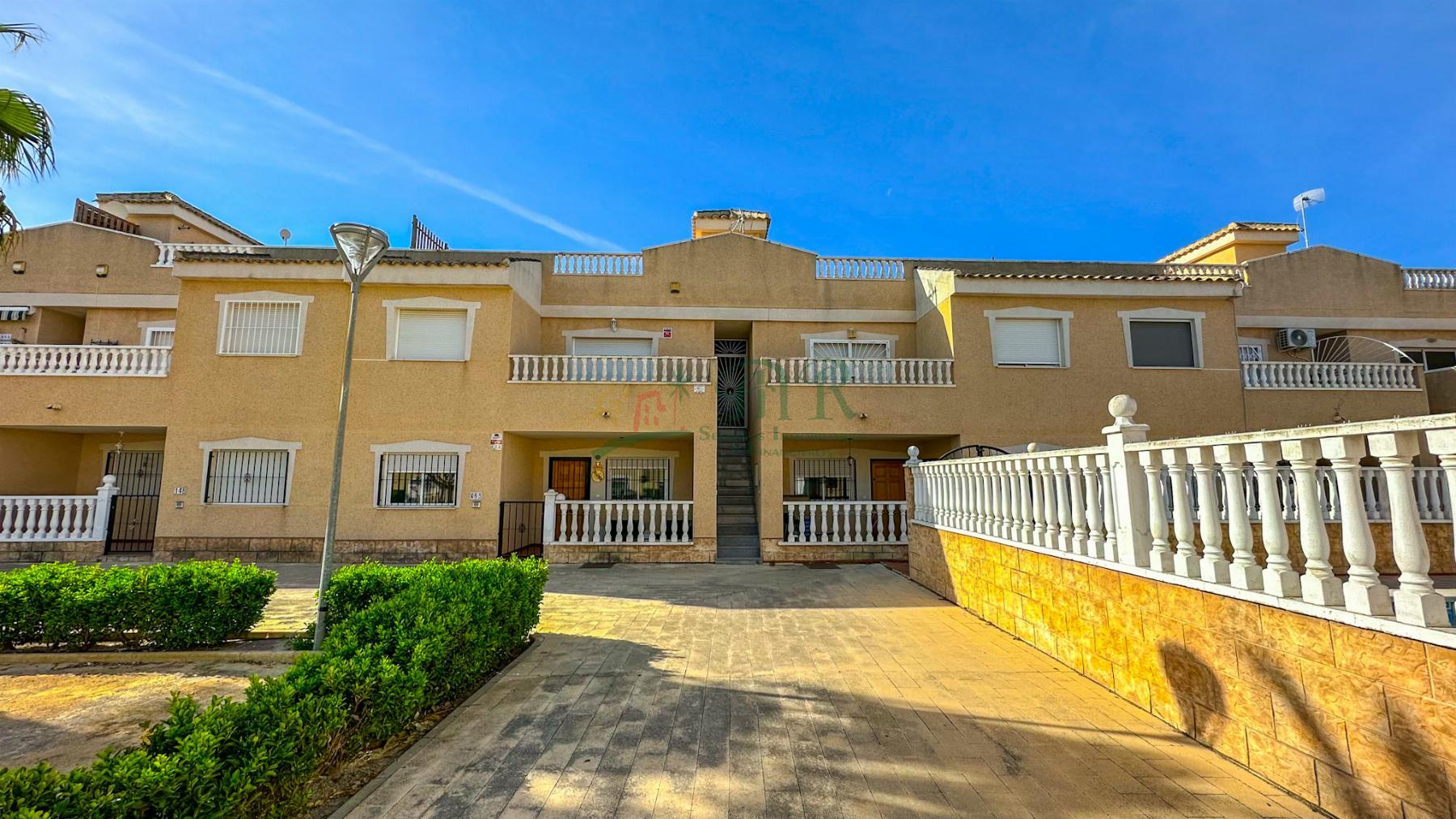 For sale of apartment in Formentera del Segura