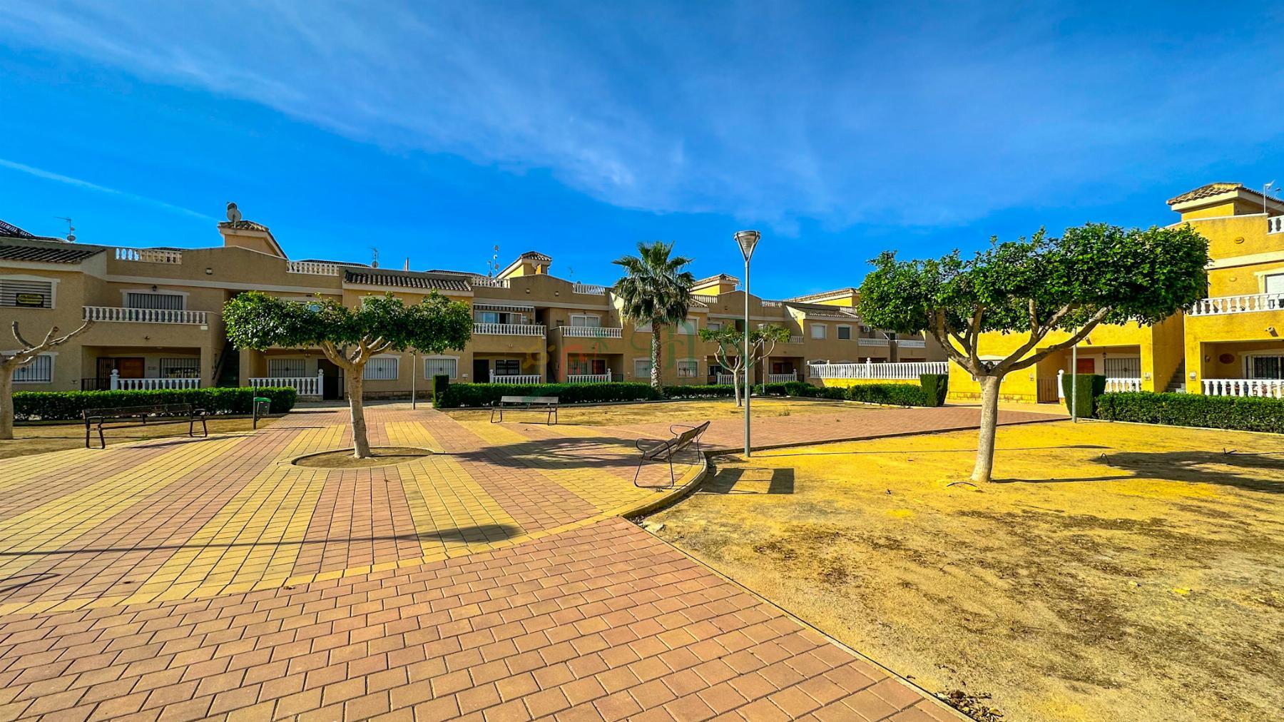 For sale of apartment in Formentera del Segura
