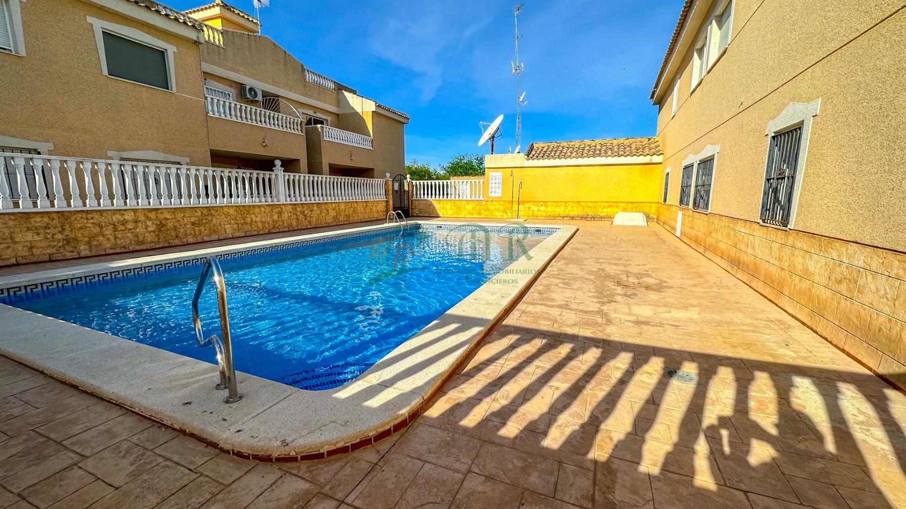 For sale of apartment in Formentera del Segura