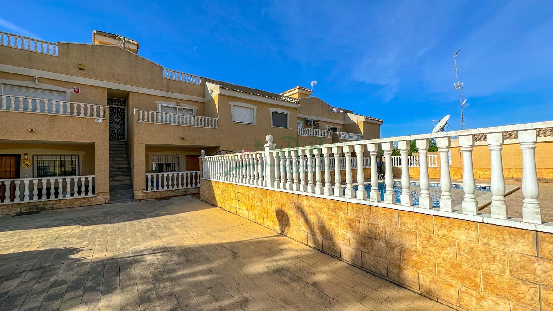 For sale of apartment in Formentera del Segura