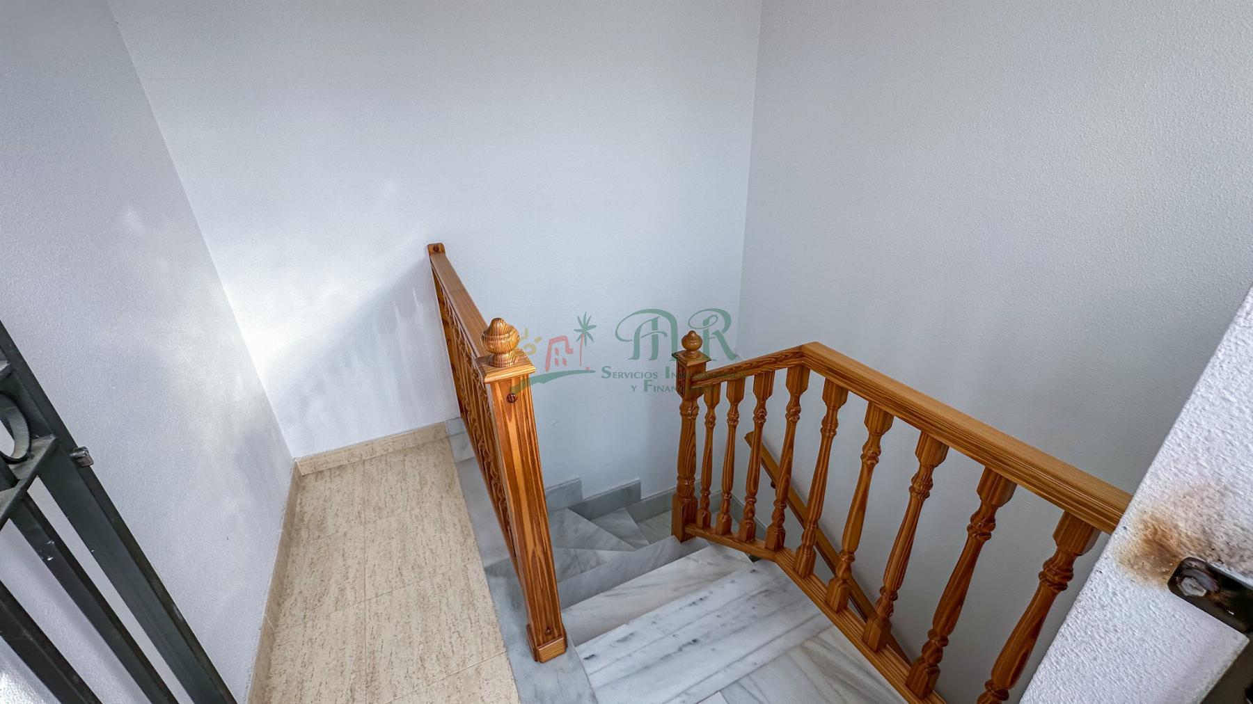 For sale of duplex in Daya Vieja