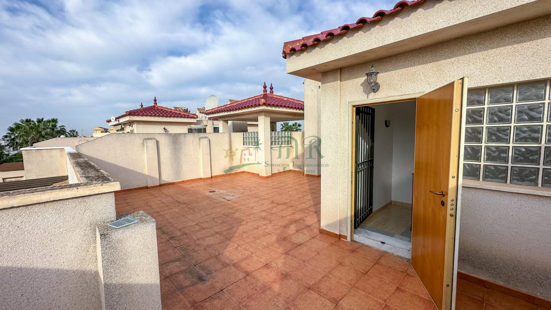 For sale of duplex in Daya Vieja