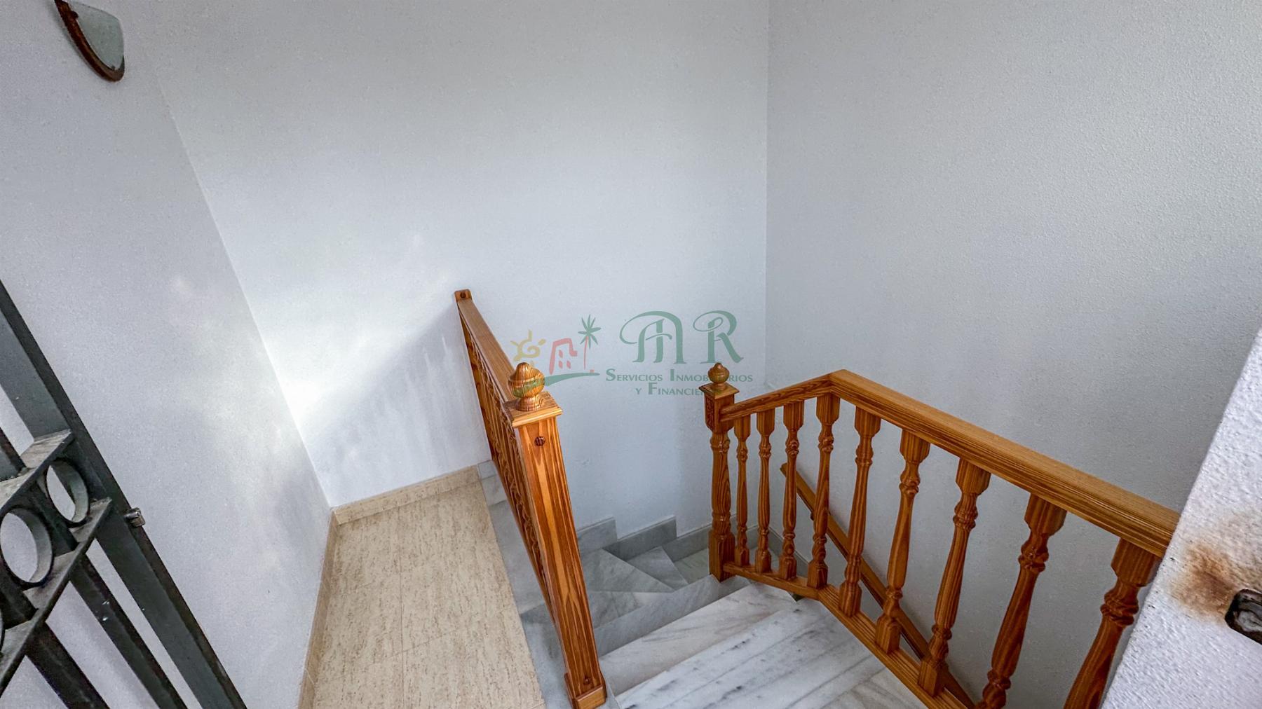 For sale of duplex in Daya Vieja