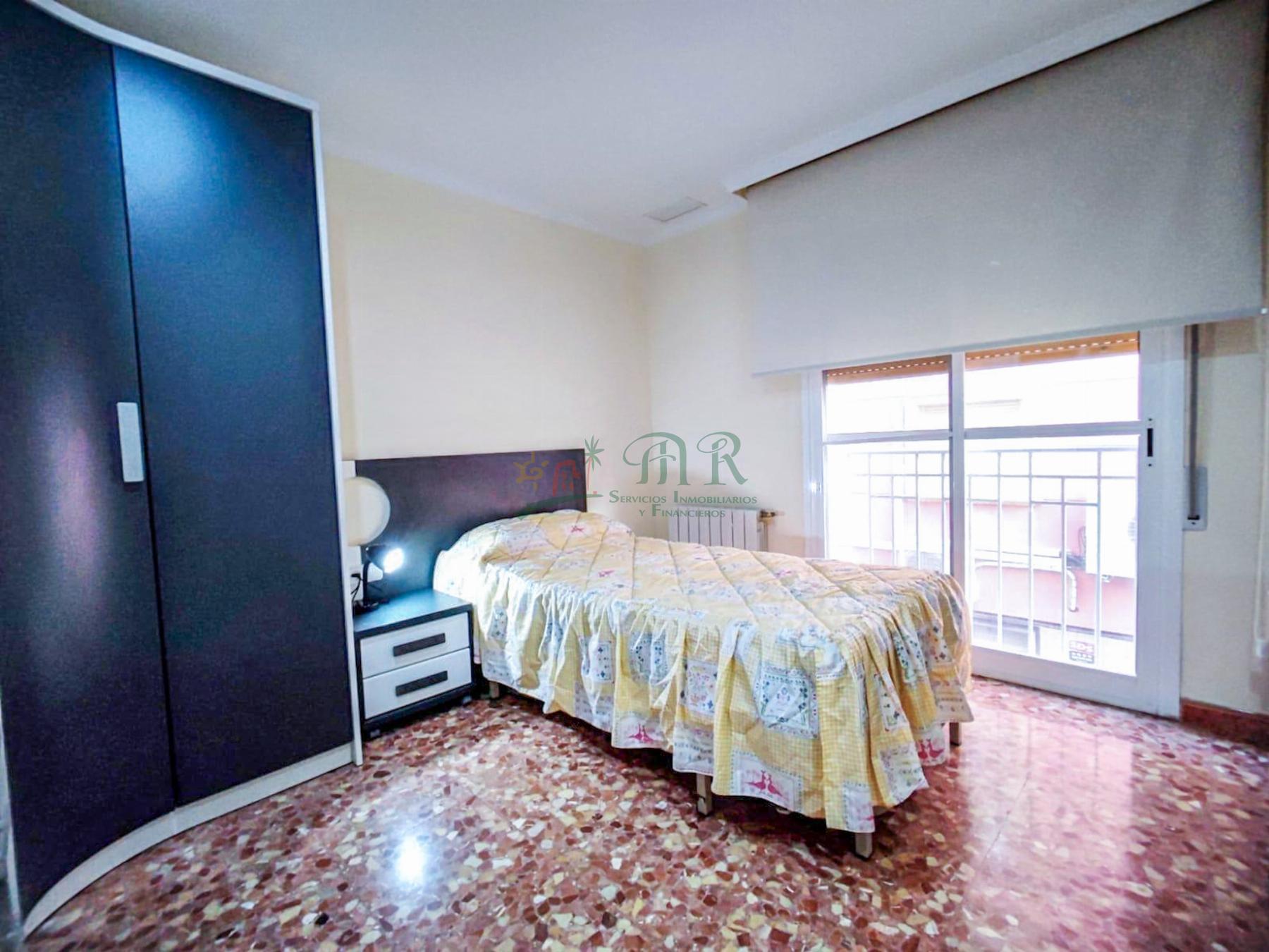 For sale of flat in Elche-Elx