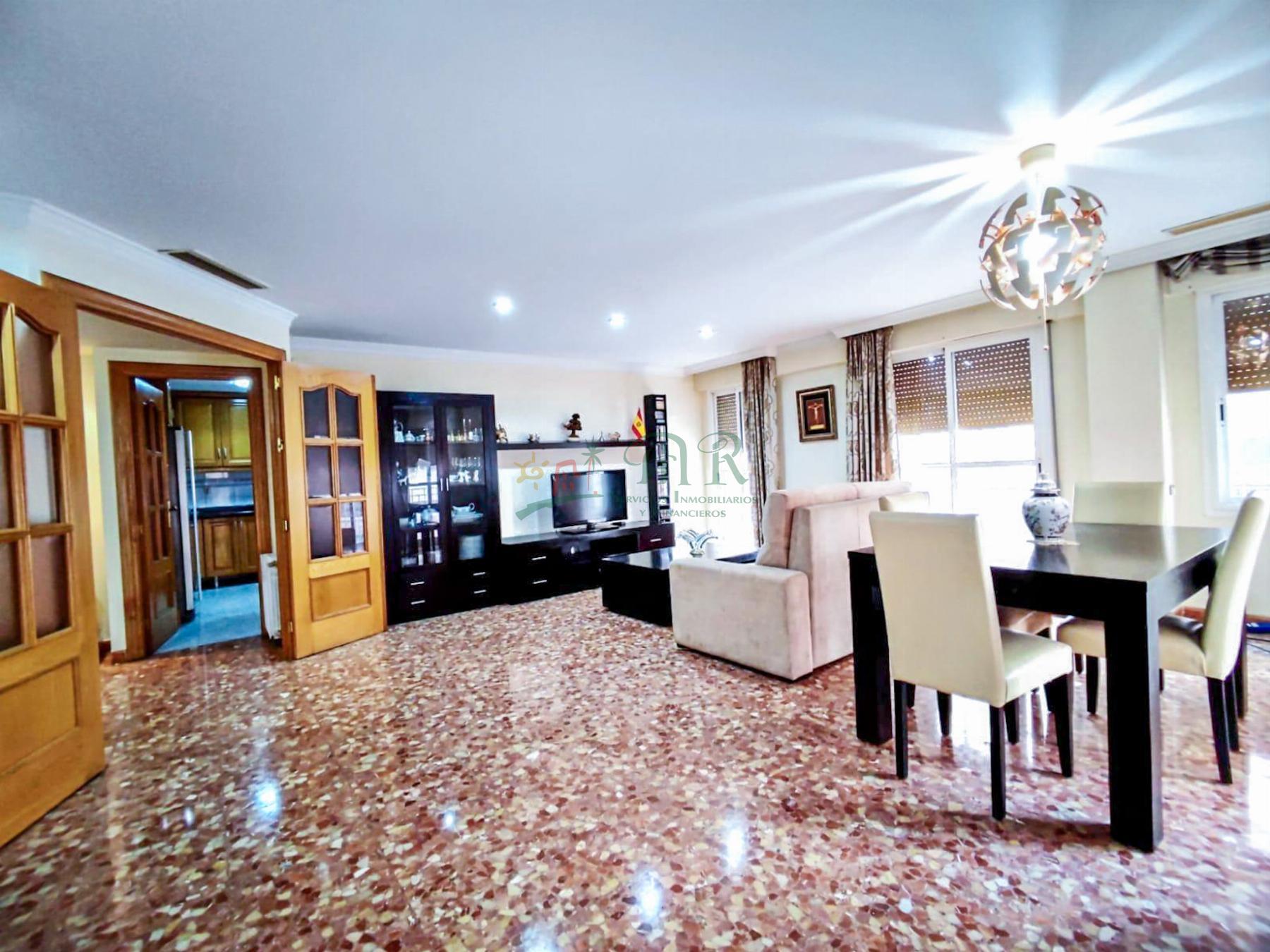 For sale of flat in Elche-Elx