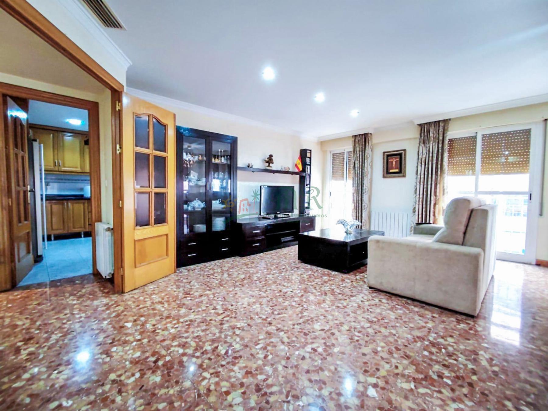 For sale of flat in Elche-Elx