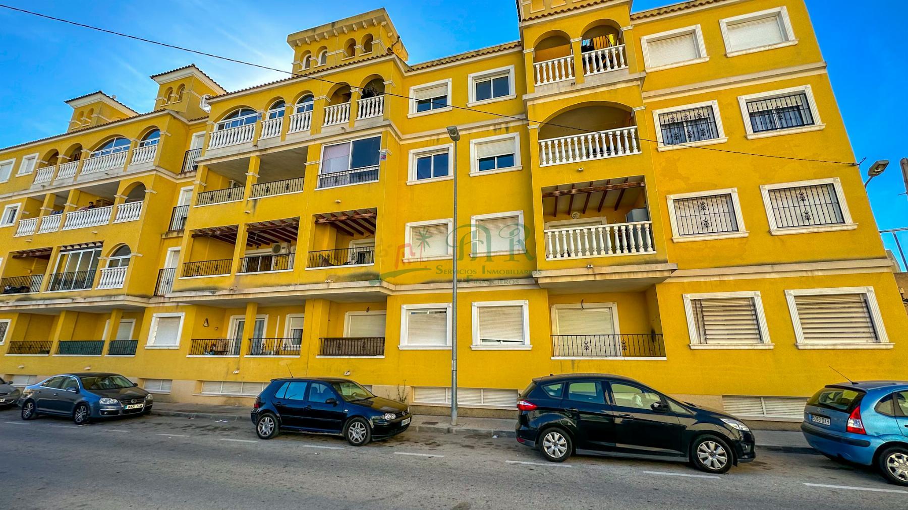 For sale of apartment in Almoradí