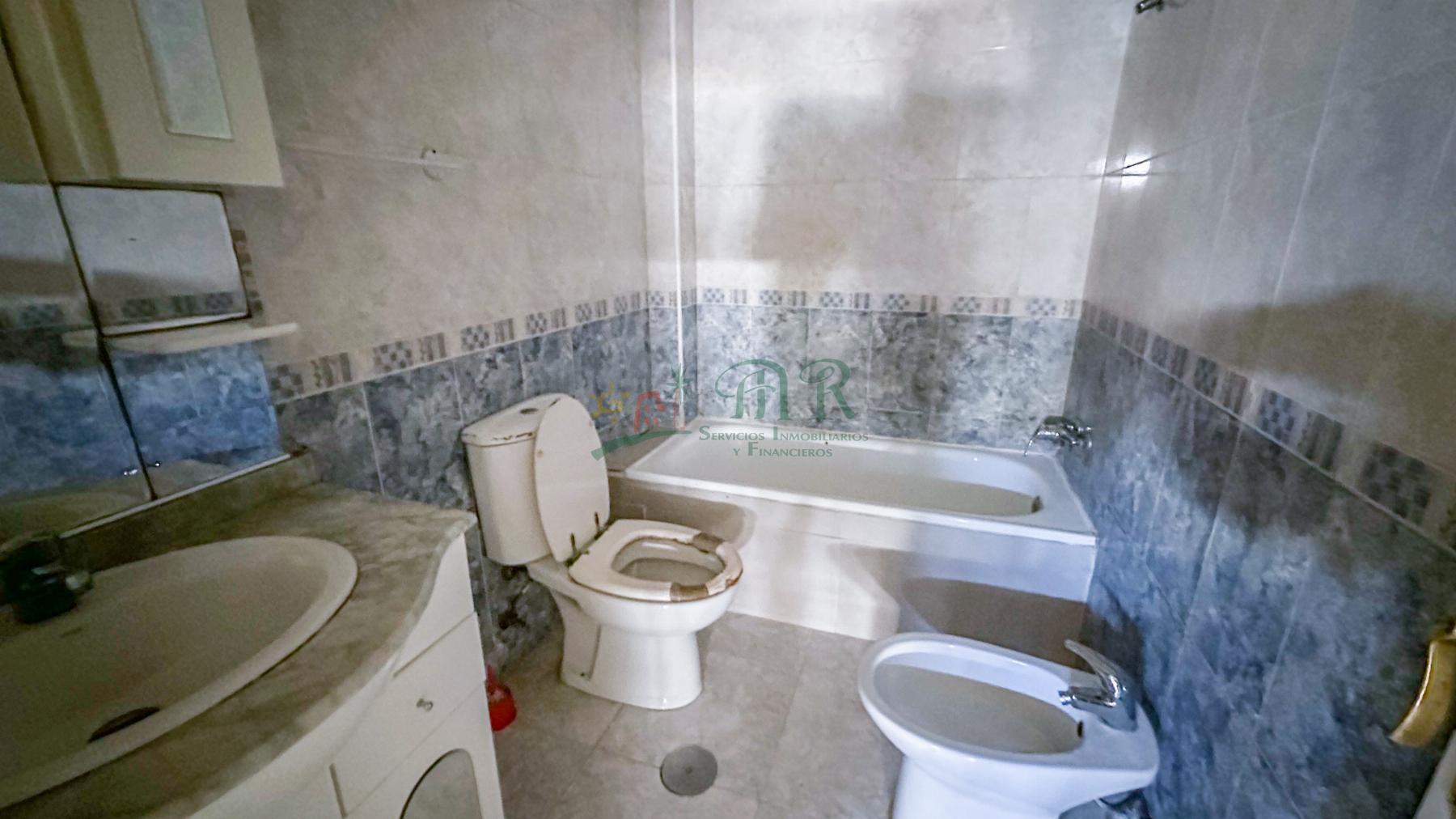 For sale of apartment in Almoradí
