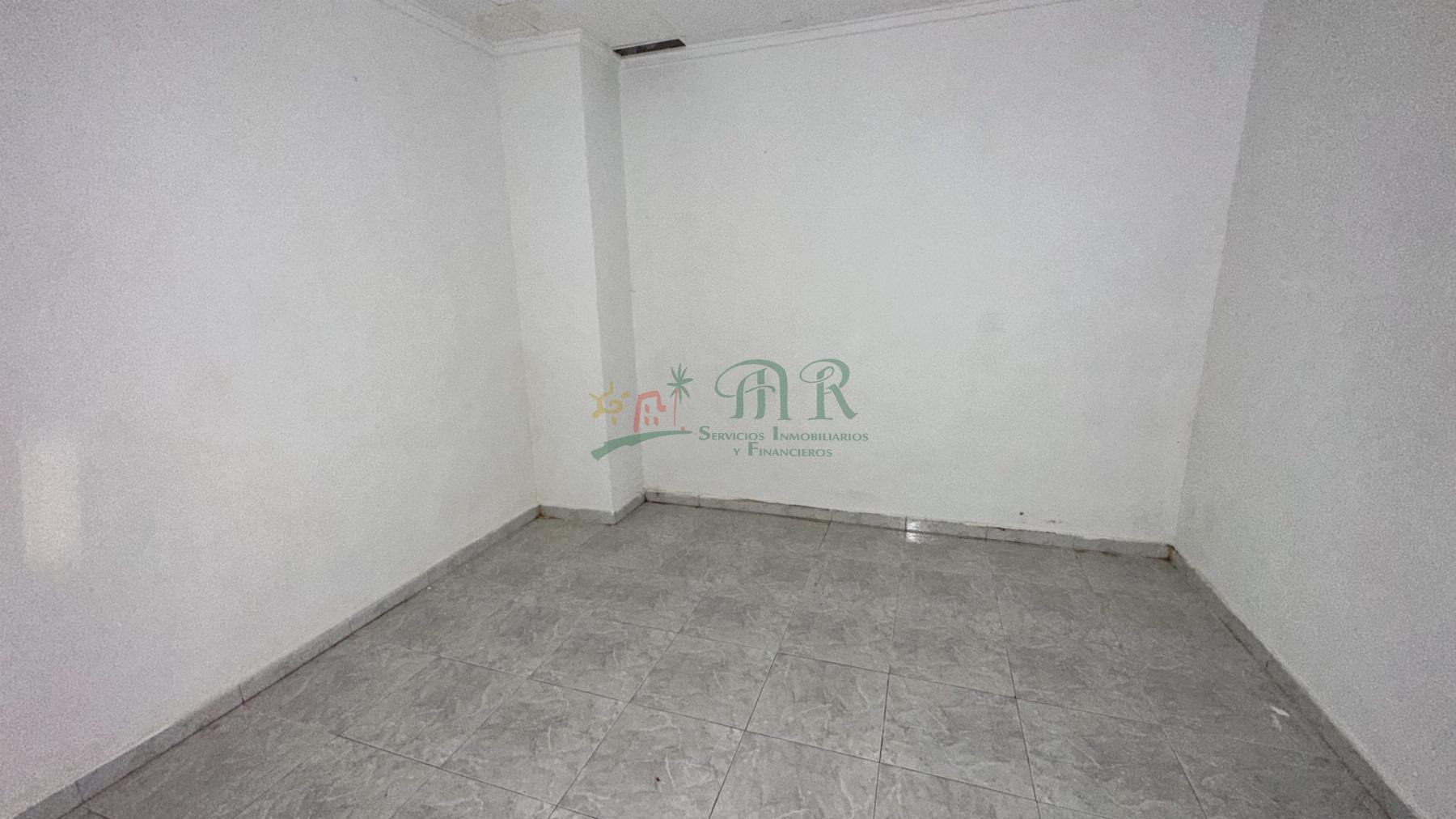 Venta de Local en Almoradí