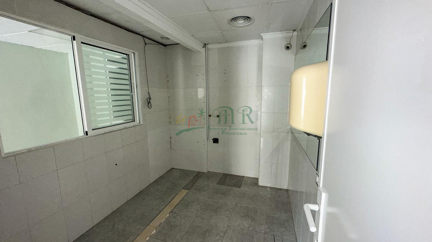 Venta de Local en Almoradí
