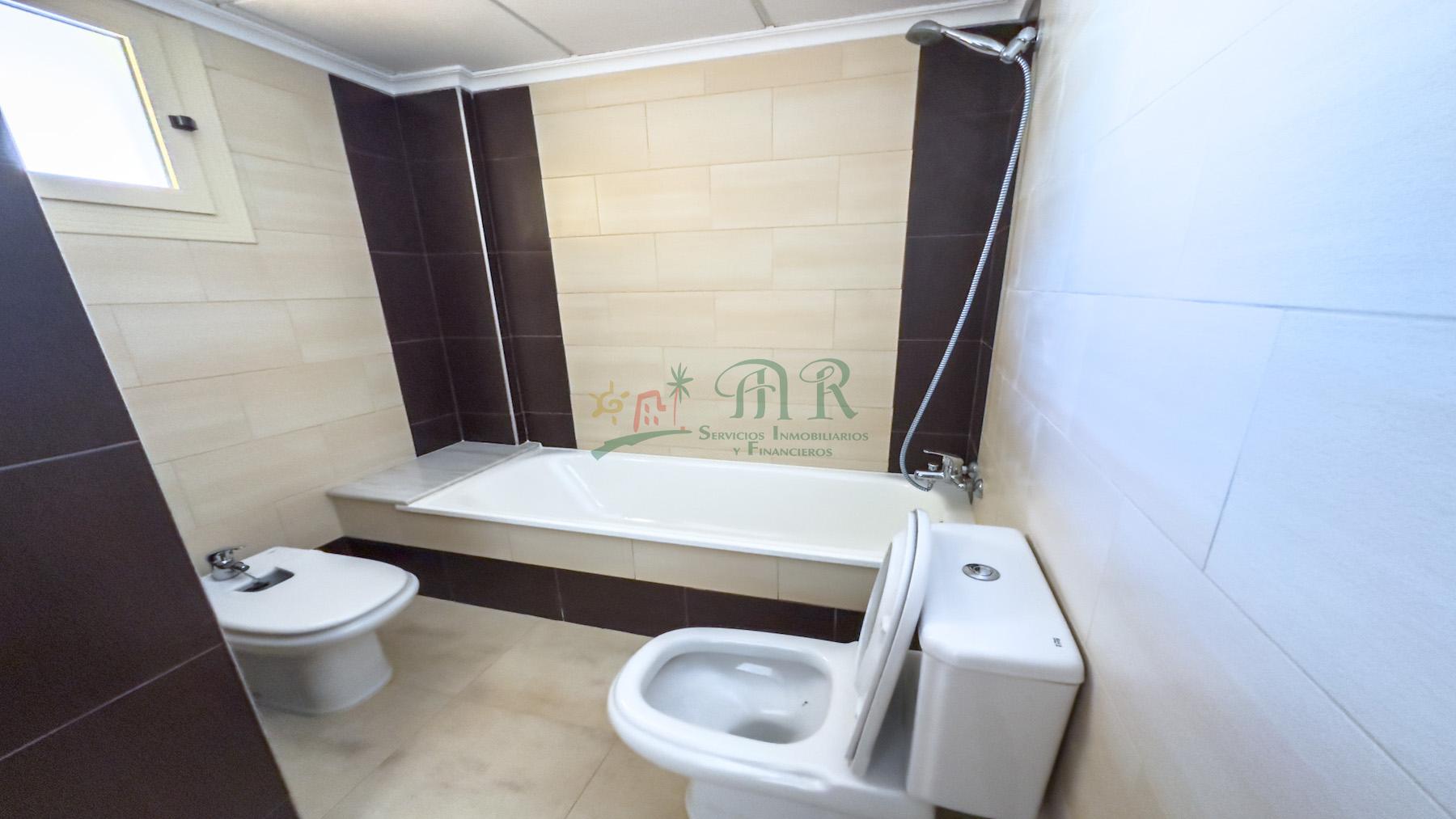 Venta de chalet en Guardamar del Segura Venta de chalet en Guardamar del Segura