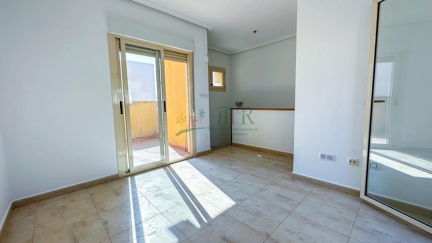 Venta de chalet en Guardamar del Segura Venta de chalet en Guardamar del Segura