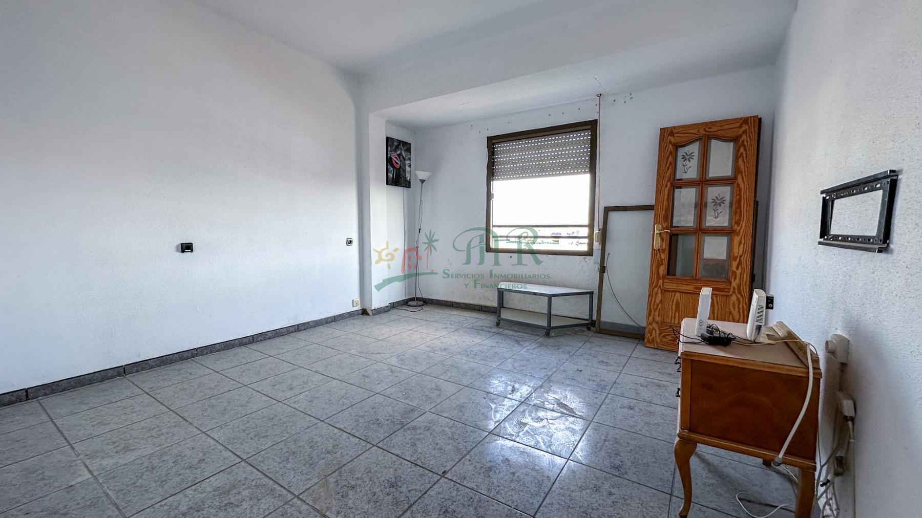 For sale of flat in Aspe