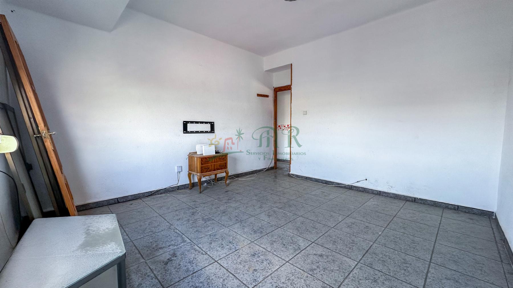 For sale of flat in Aspe