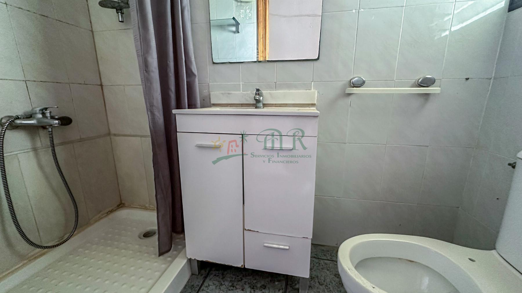 For sale of flat in Aspe
