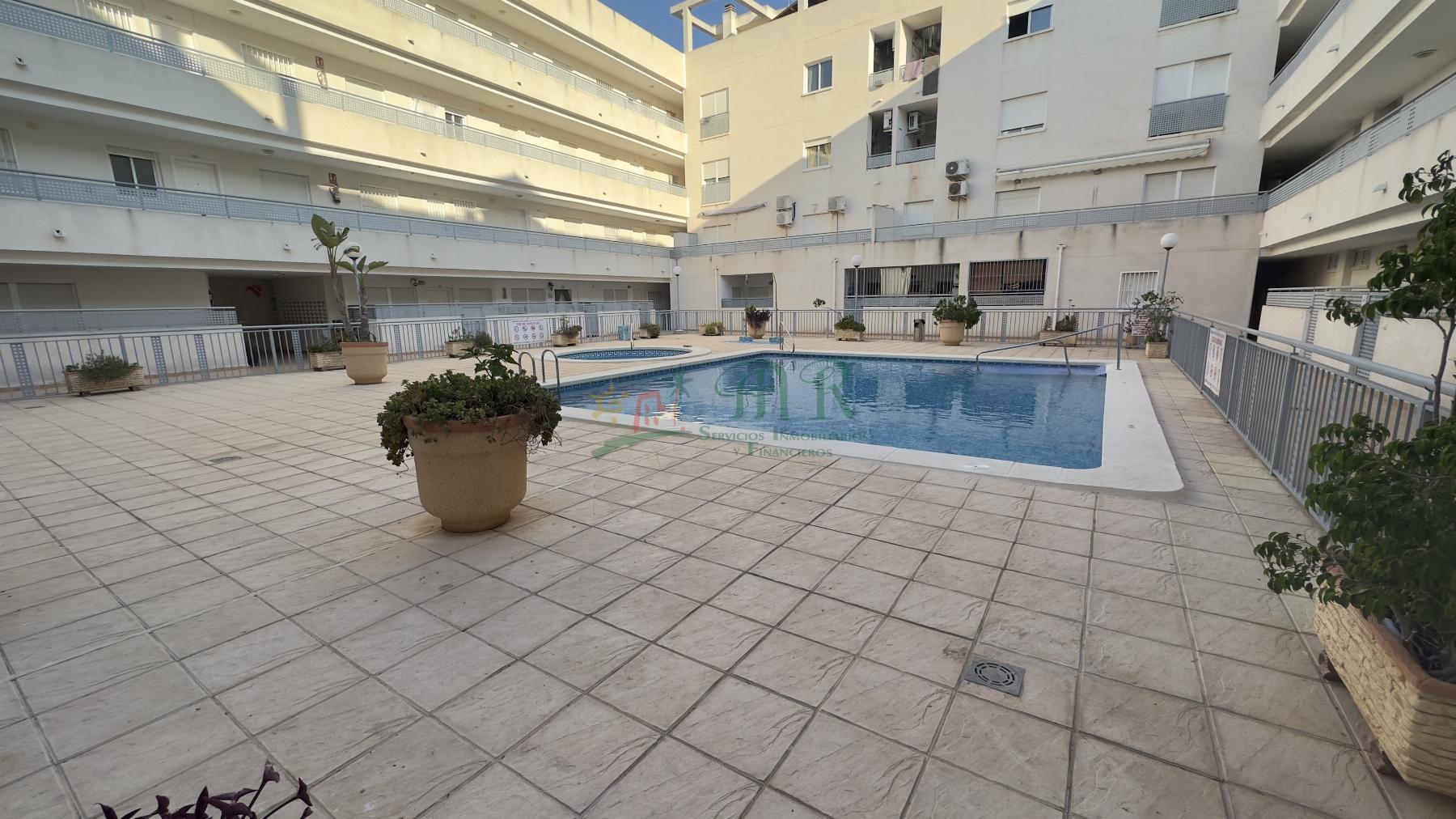 For sale of apartment in Almoradí