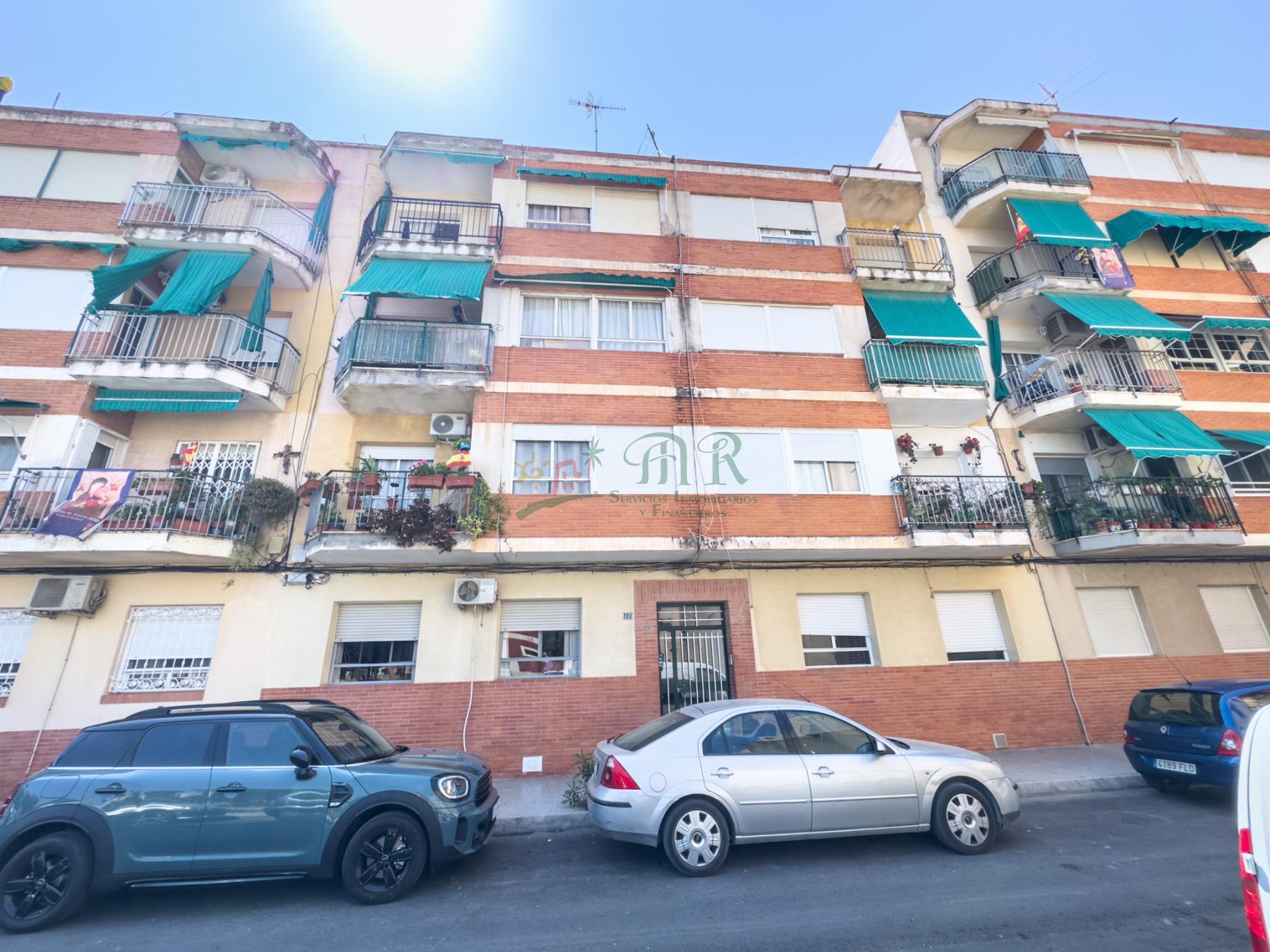 For sale of flat in Almoradí
