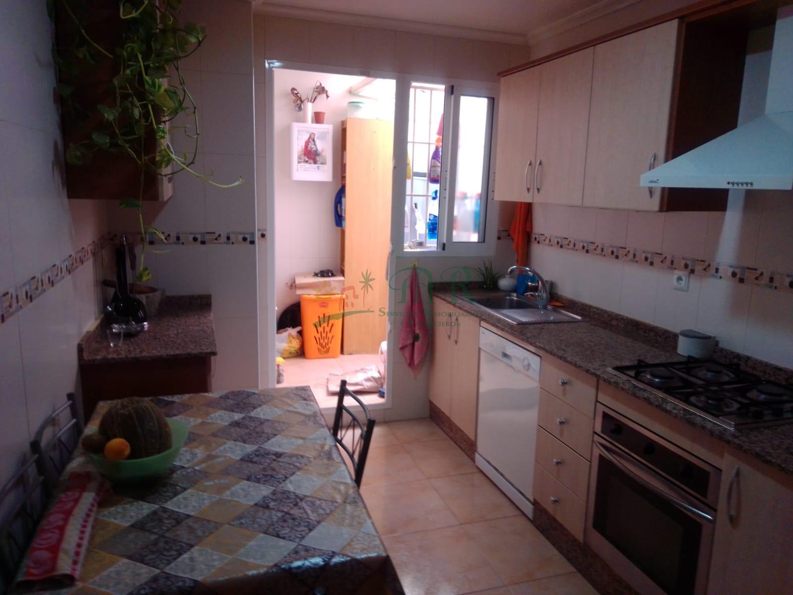 For sale of flat in Rafal