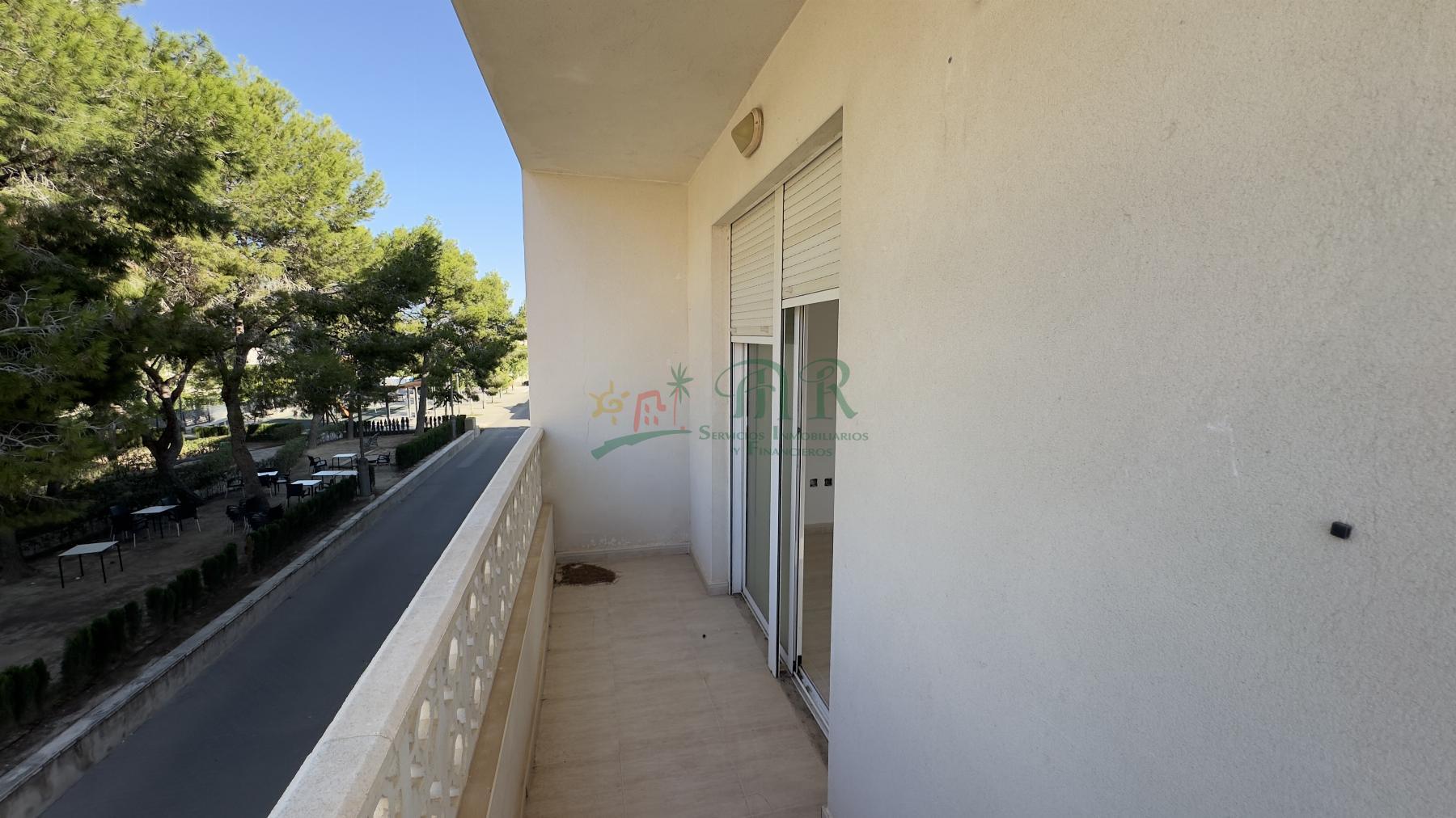 For sale of flat in Benijófar