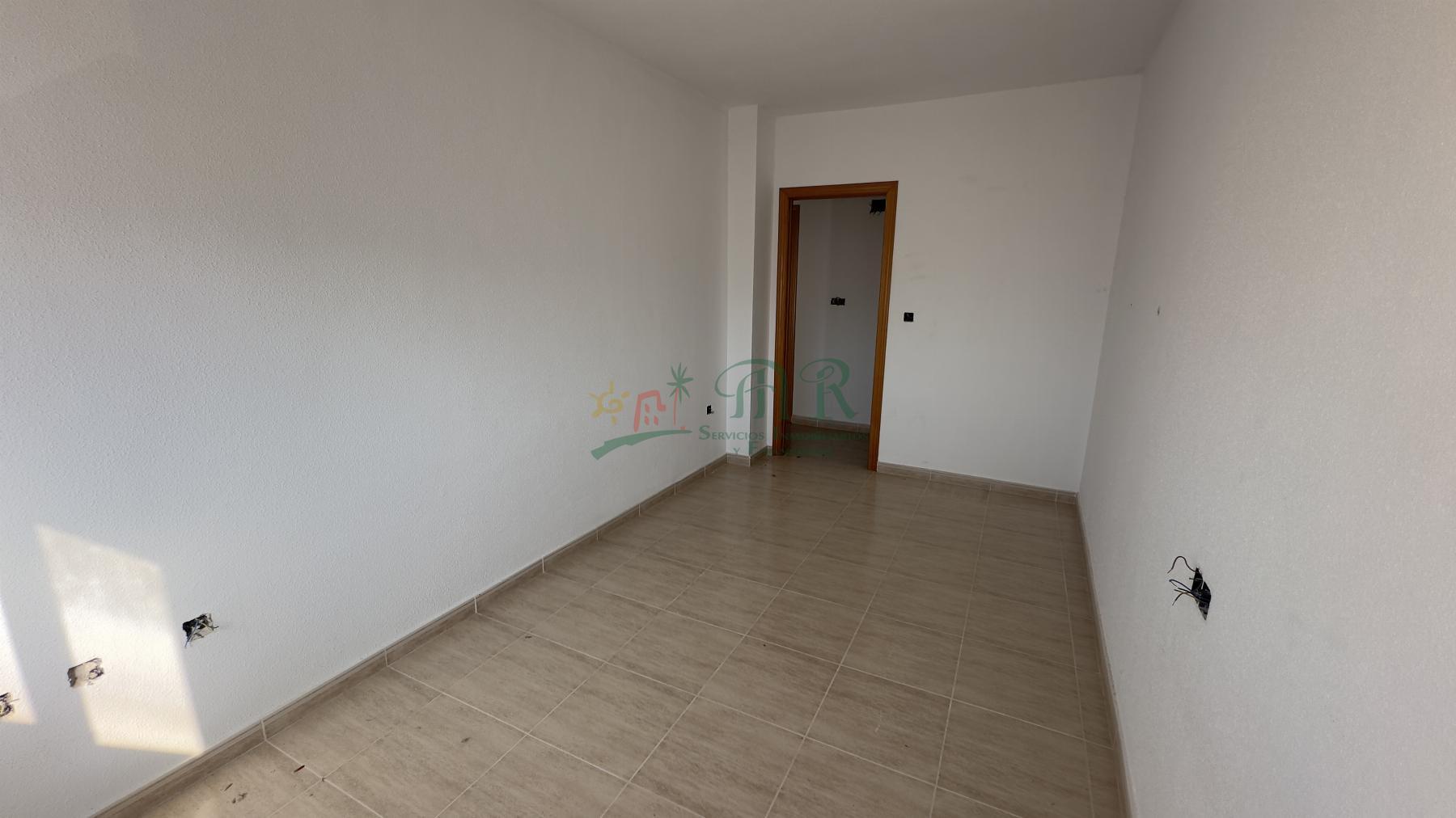 For sale of flat in Benijófar