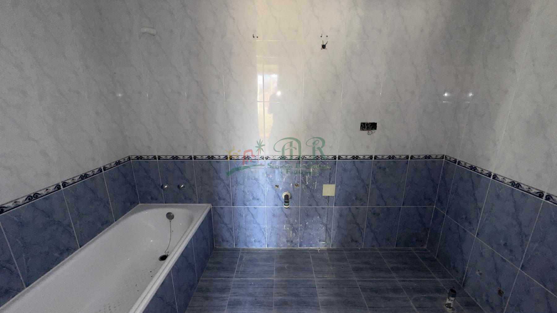 For sale of flat in Benijófar