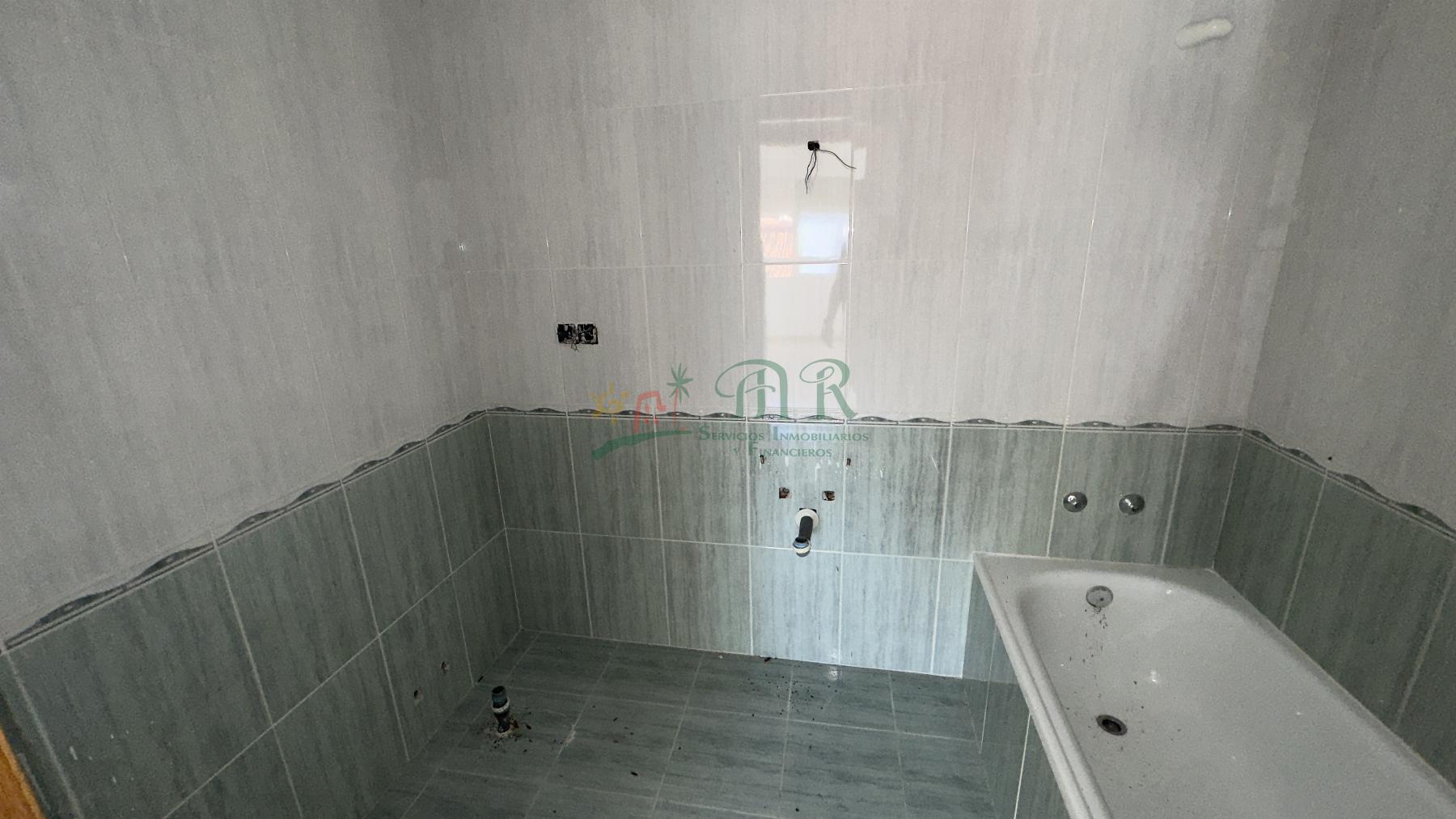 For sale of flat in Benijófar