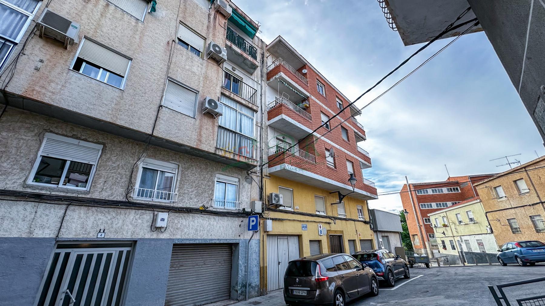 For sale of flat in Elda