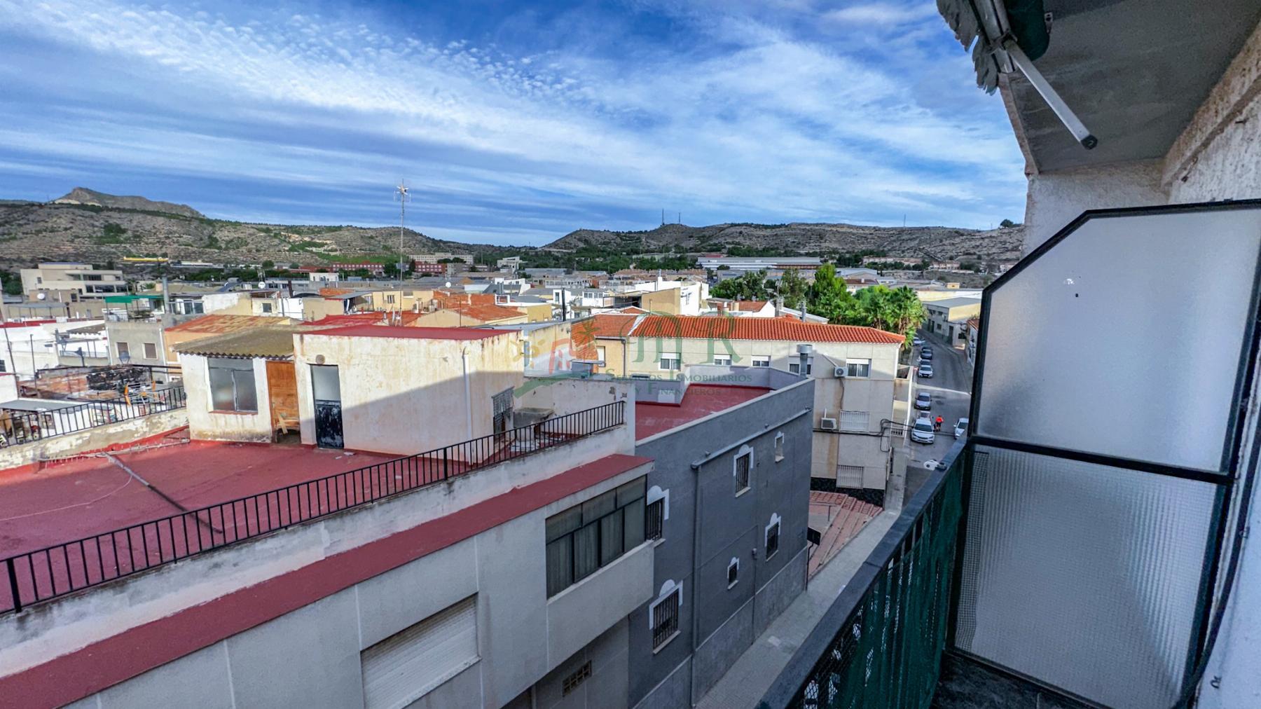 For sale of flat in Elda