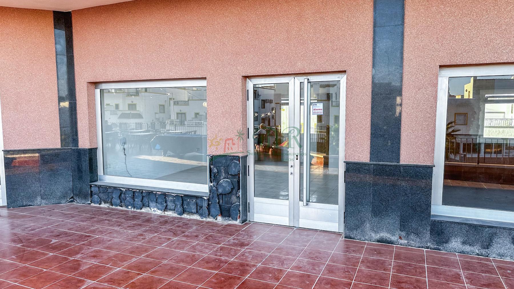 For sale of commercial in Orihuela Costa