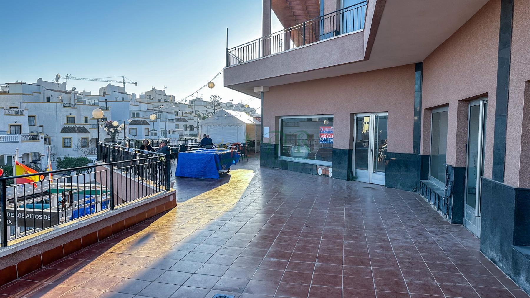 Venta de Local en Orihuela Costa