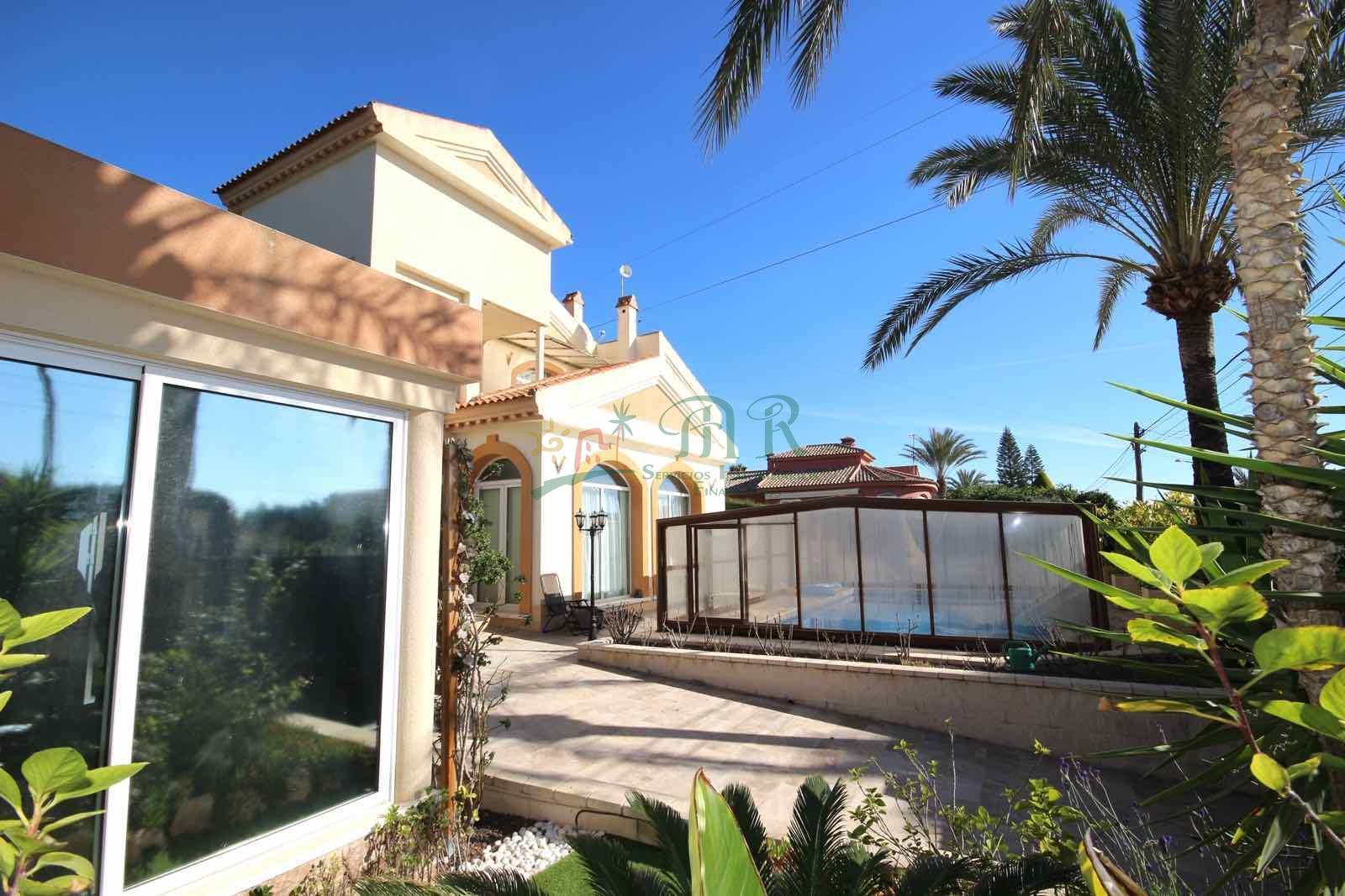 For sale of villa in Ciudad Quesada