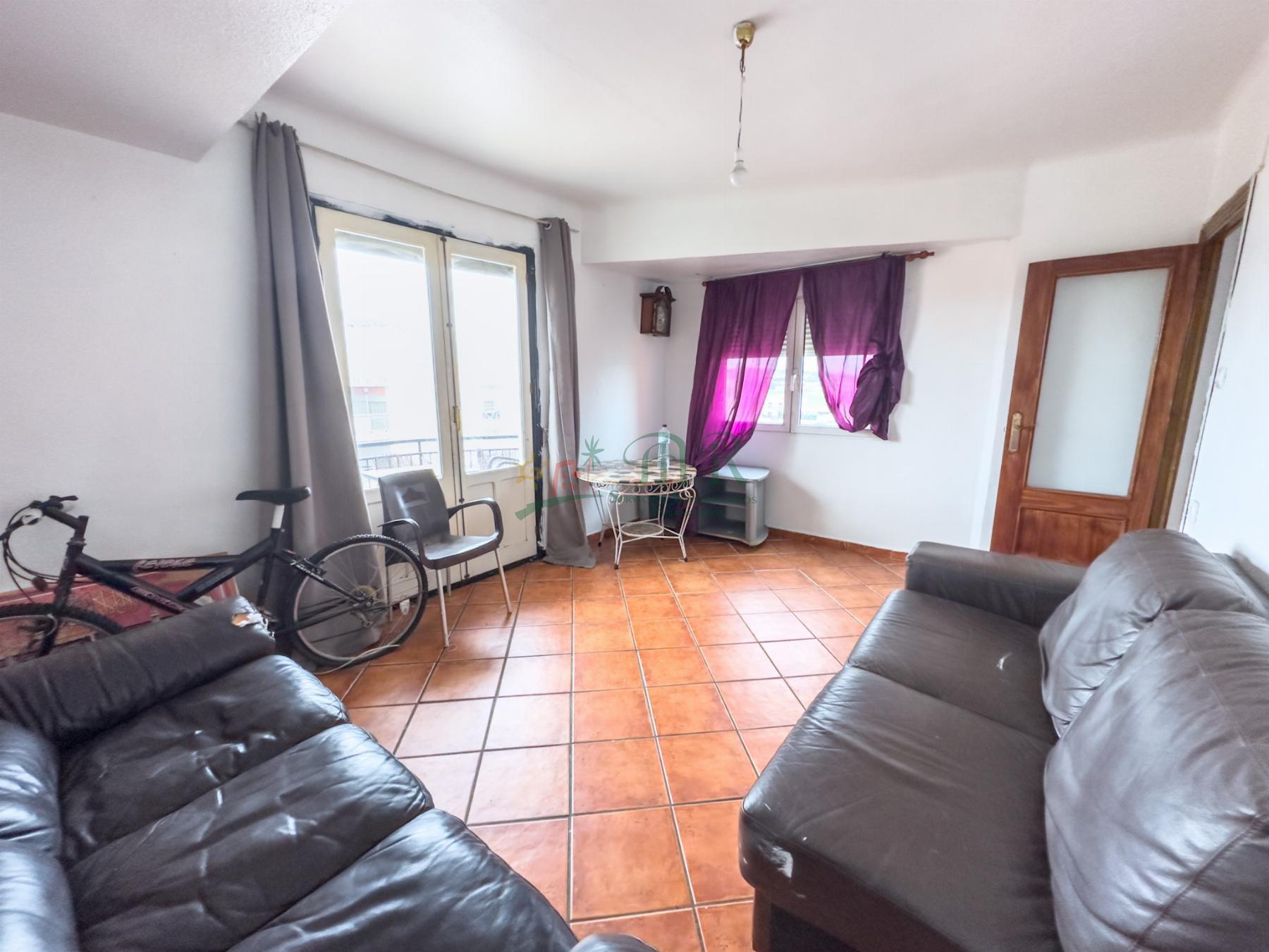 For sale of flat in Almoradí