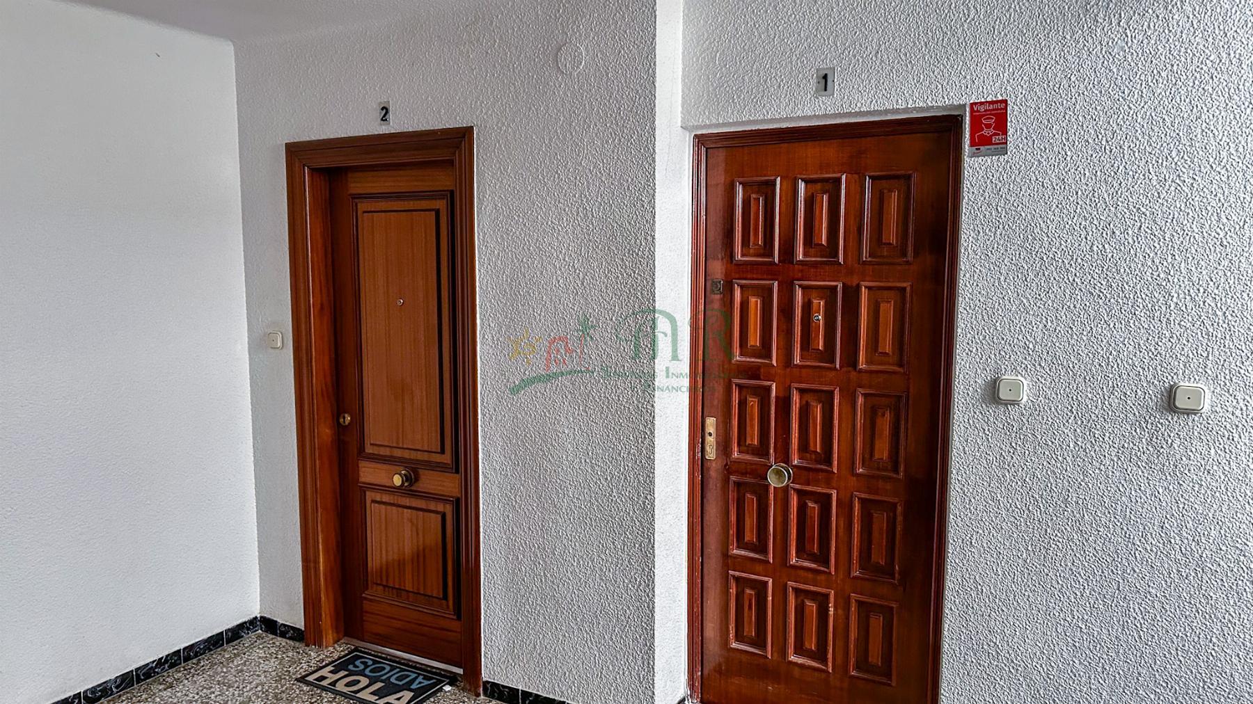 For sale of flat in Novelda