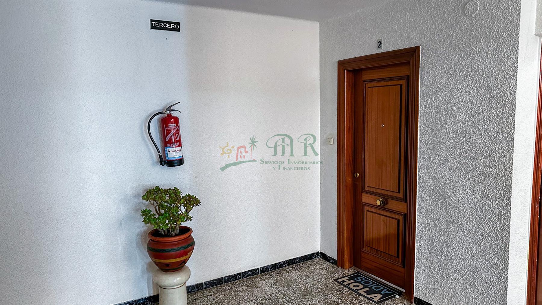 For sale of flat in Novelda