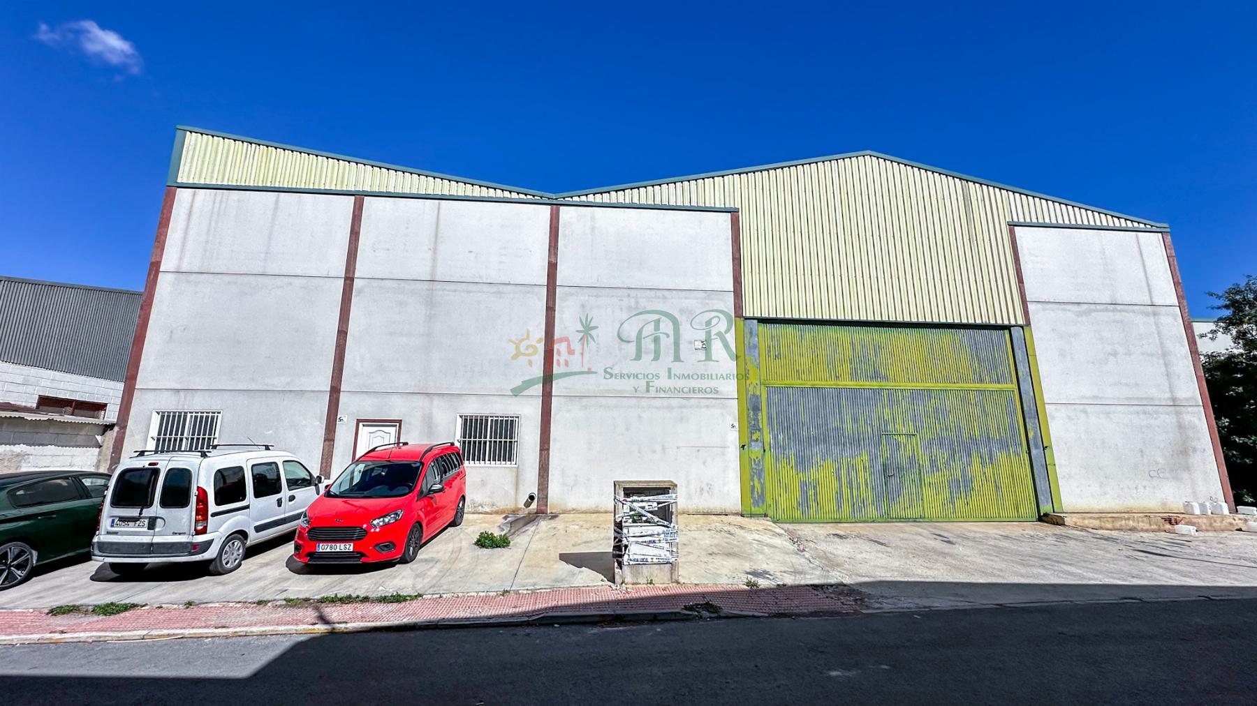 For sale of industrial plant/warehouse in Daya Nueva