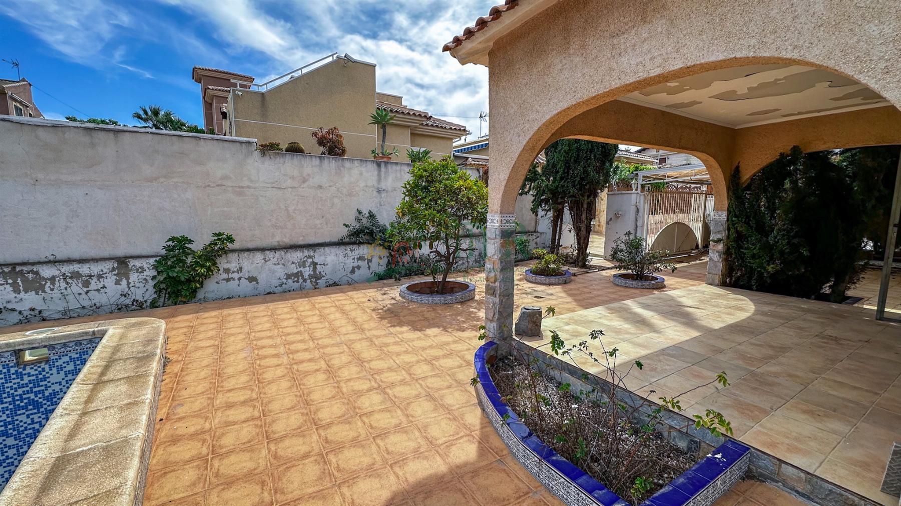 Venta de villa en Torrevieja