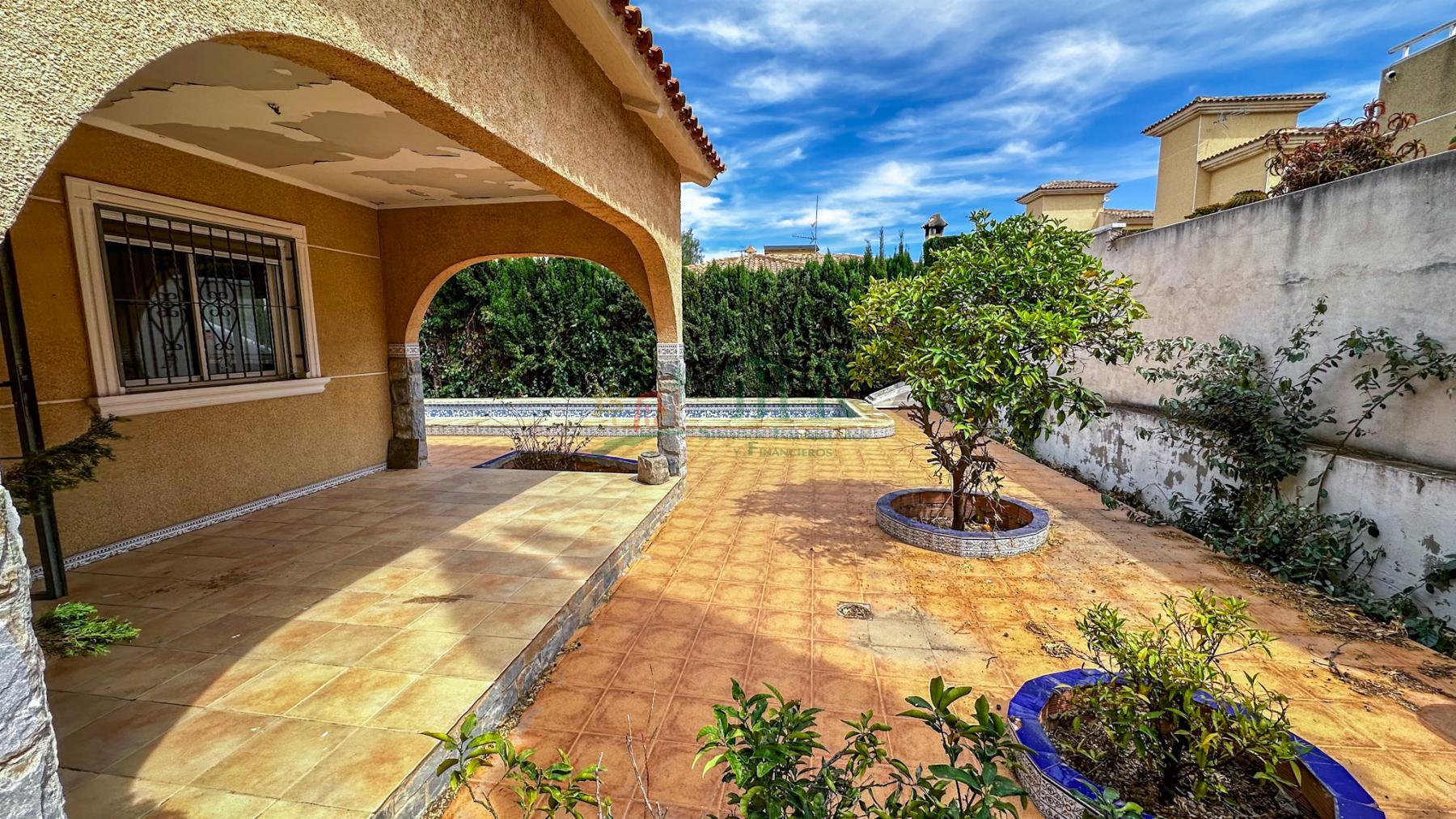 Venta de villa en Torrevieja