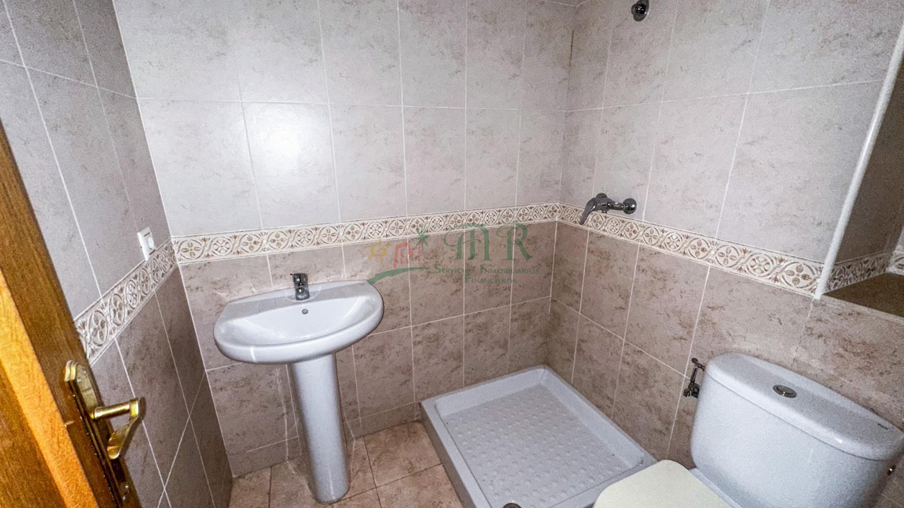 For sale of flat in Bigastro