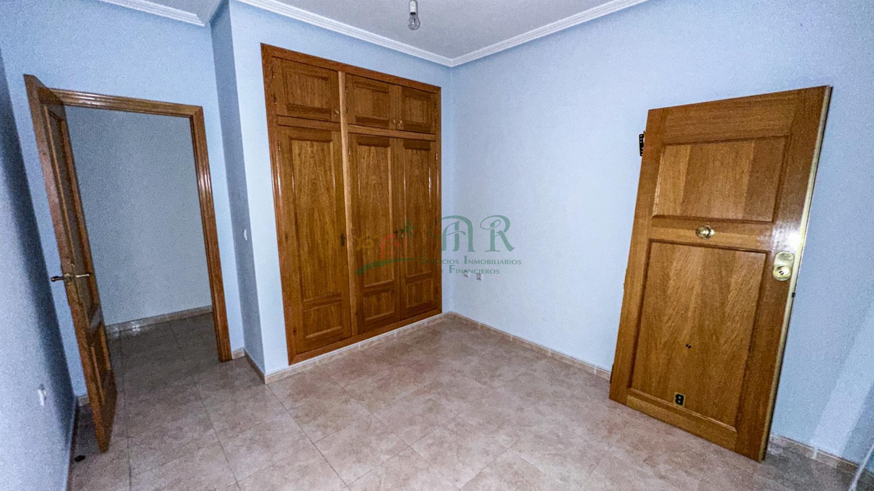 For sale of flat in Bigastro