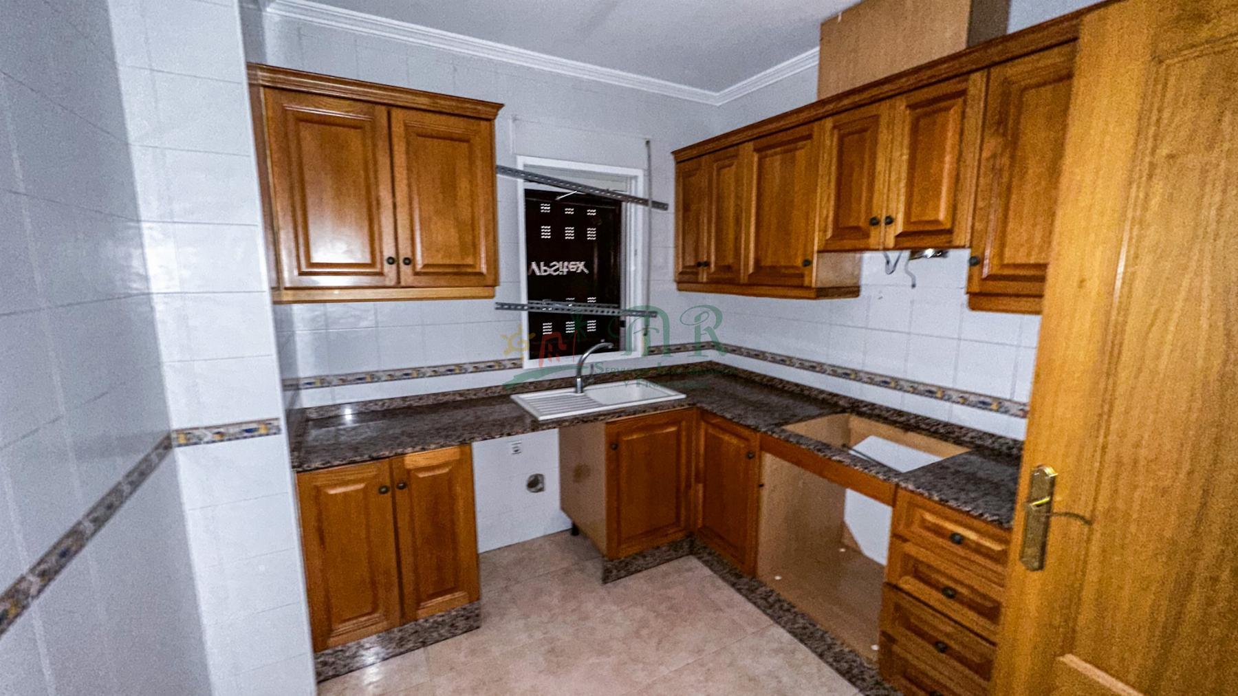For sale of flat in Bigastro