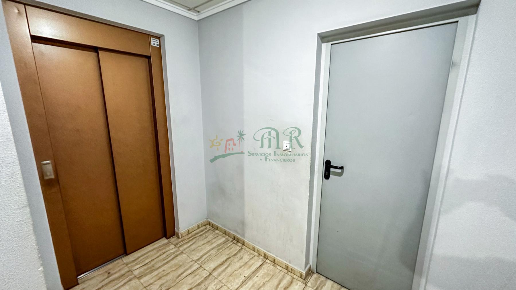 For sale of flat in Bigastro