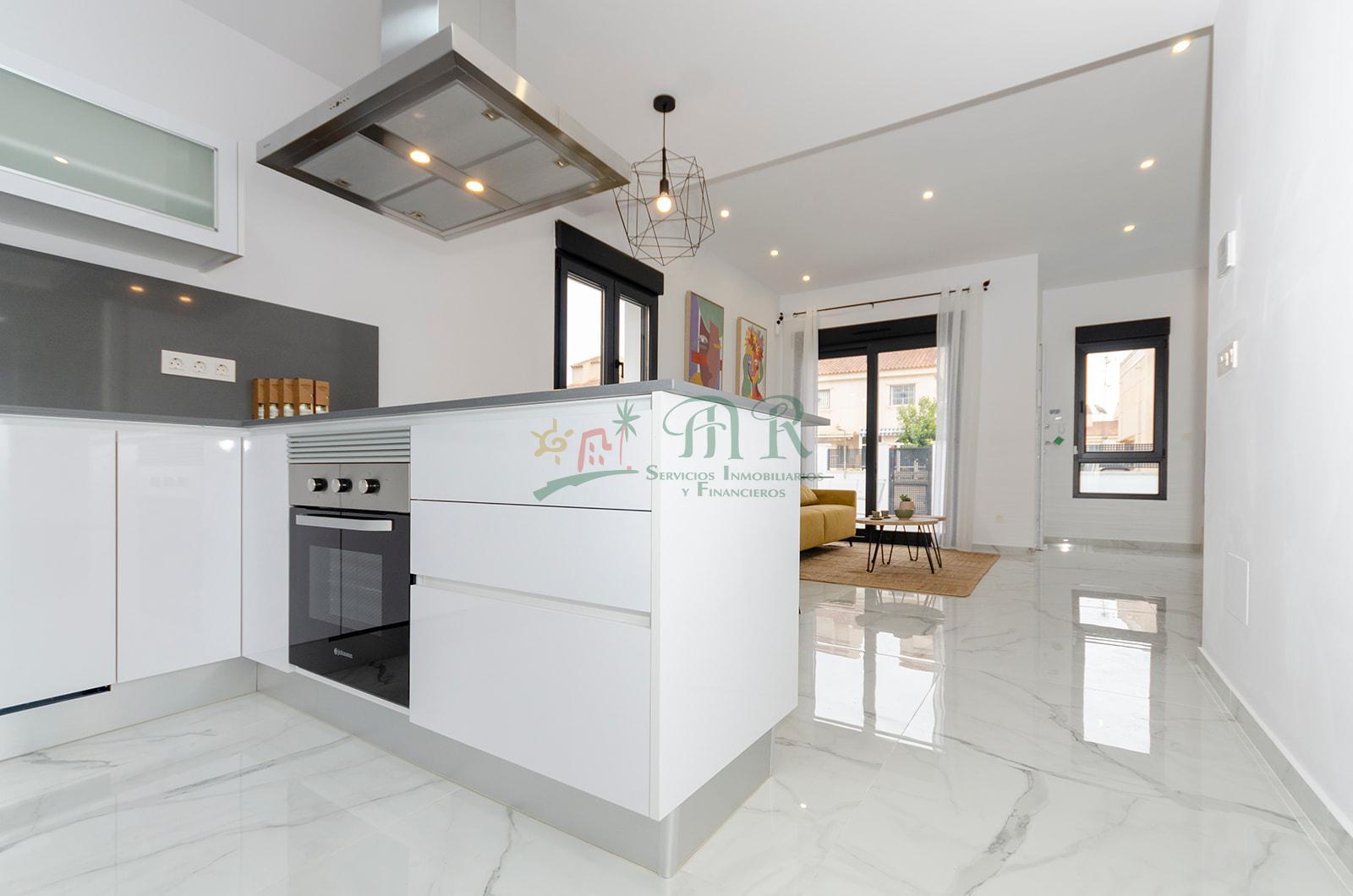 For sale of villa in Torrevieja