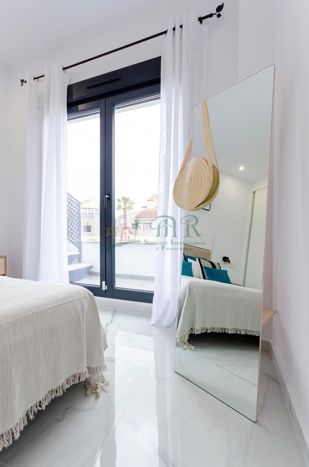 For sale of villa in Torrevieja