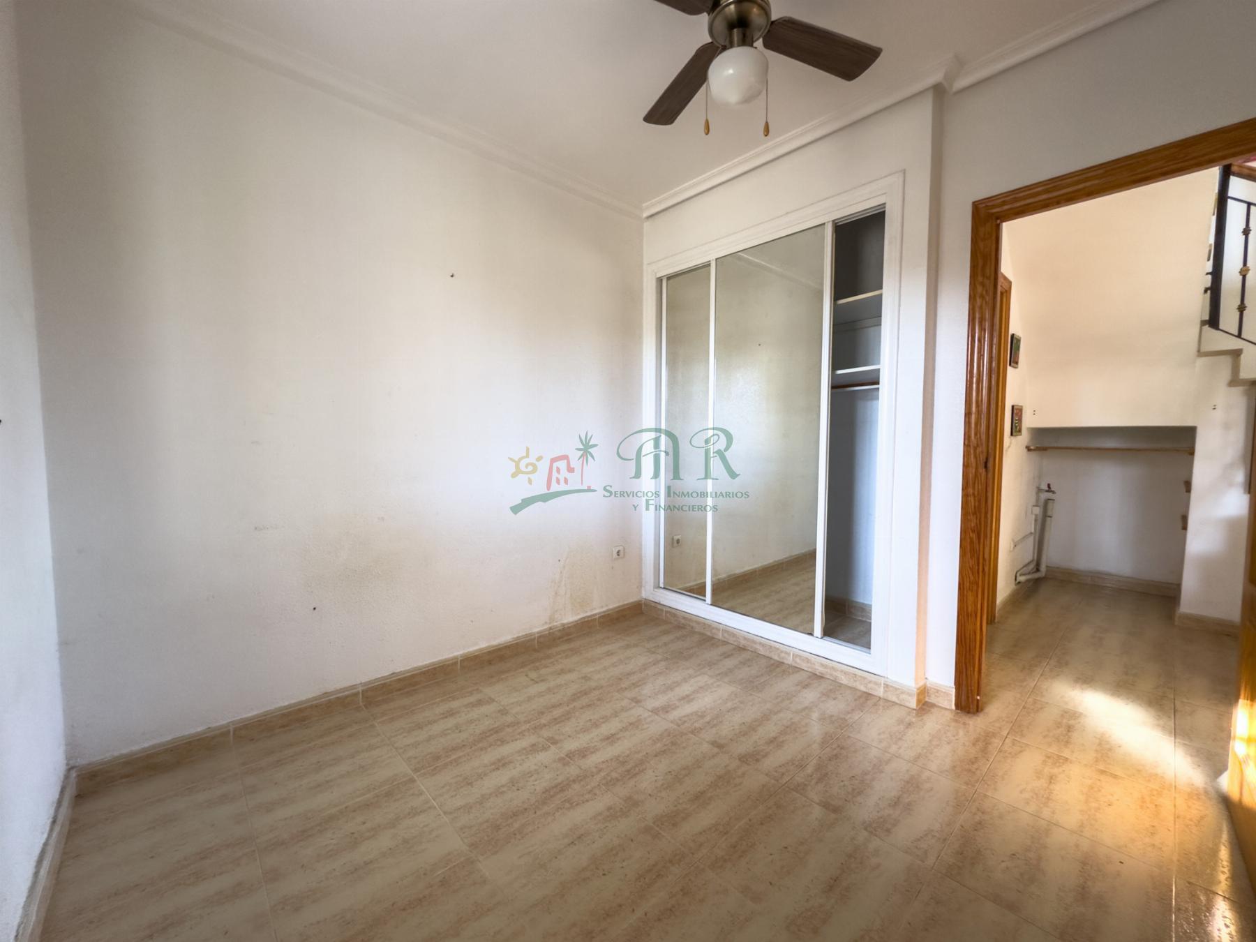 Venta de chalet en Orihuela Costa