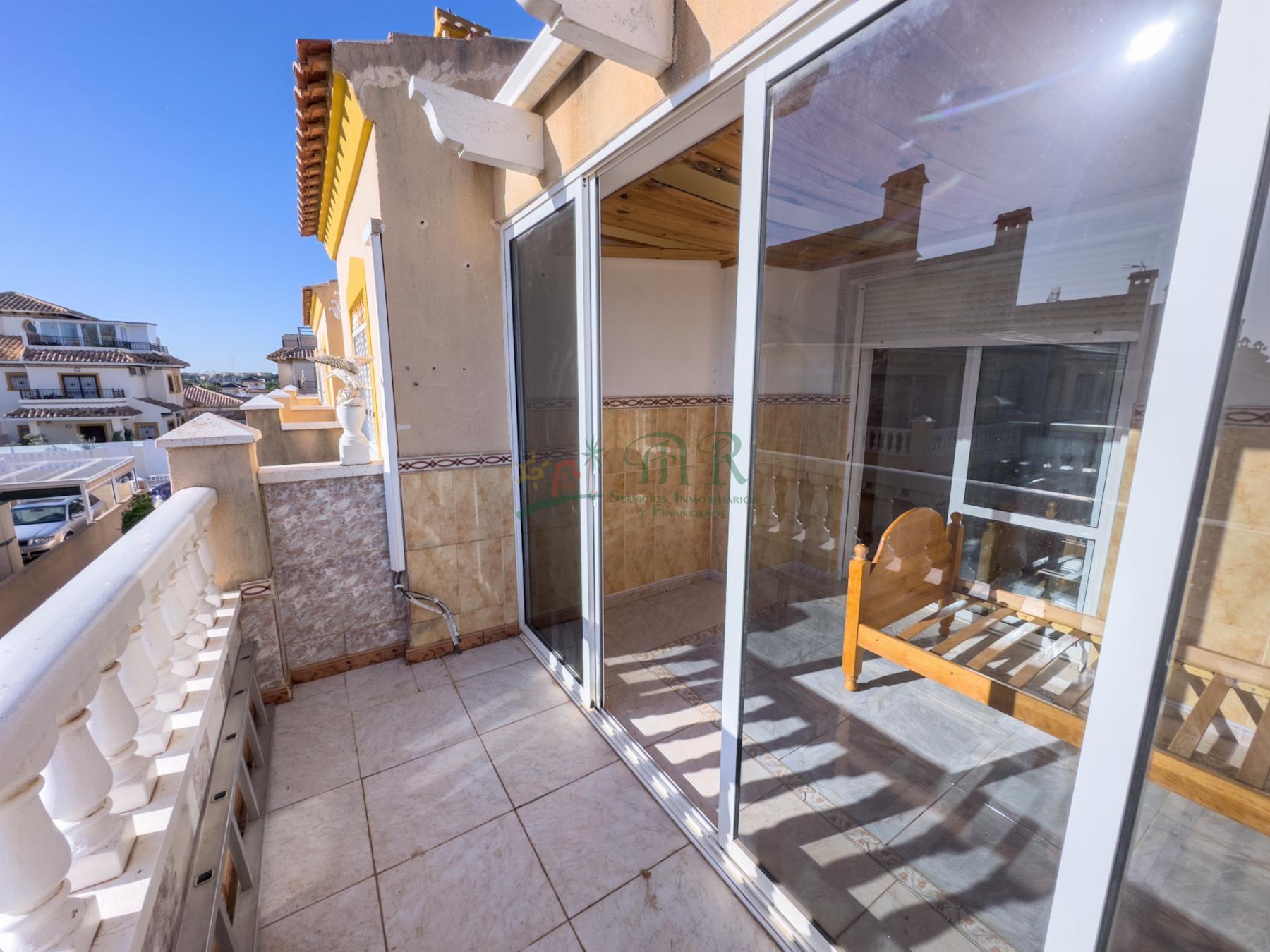 Venta de chalet en Orihuela Costa